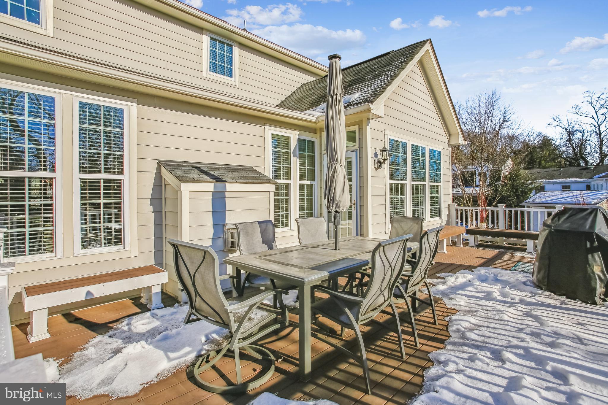 5005 HALLEY FARM COURT