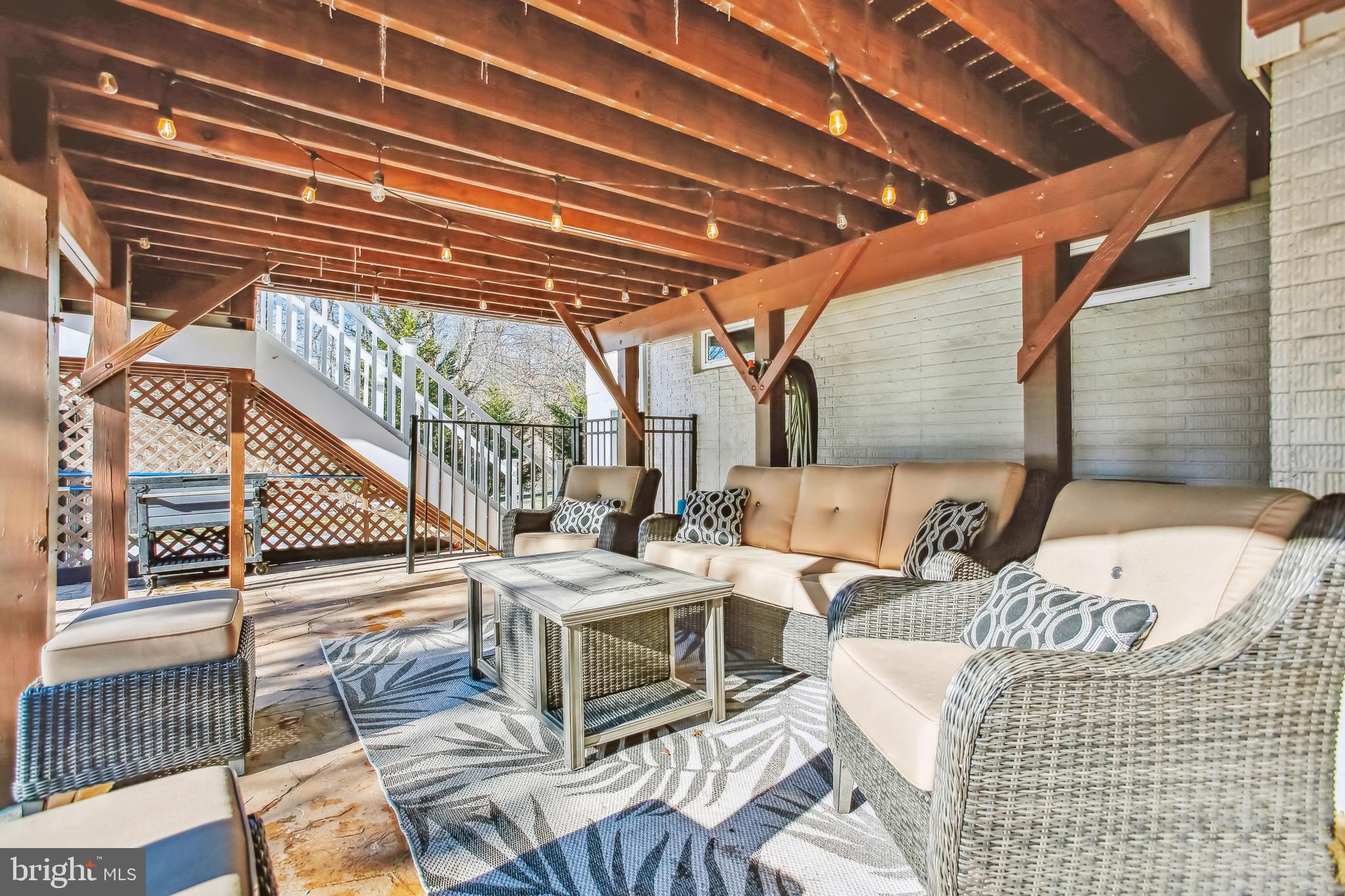 5005 HALLEY FARM COURT