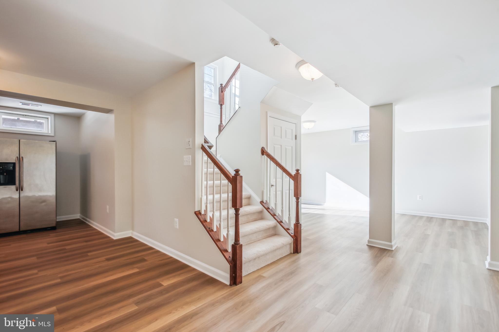 5005 HALLEY FARM COURT