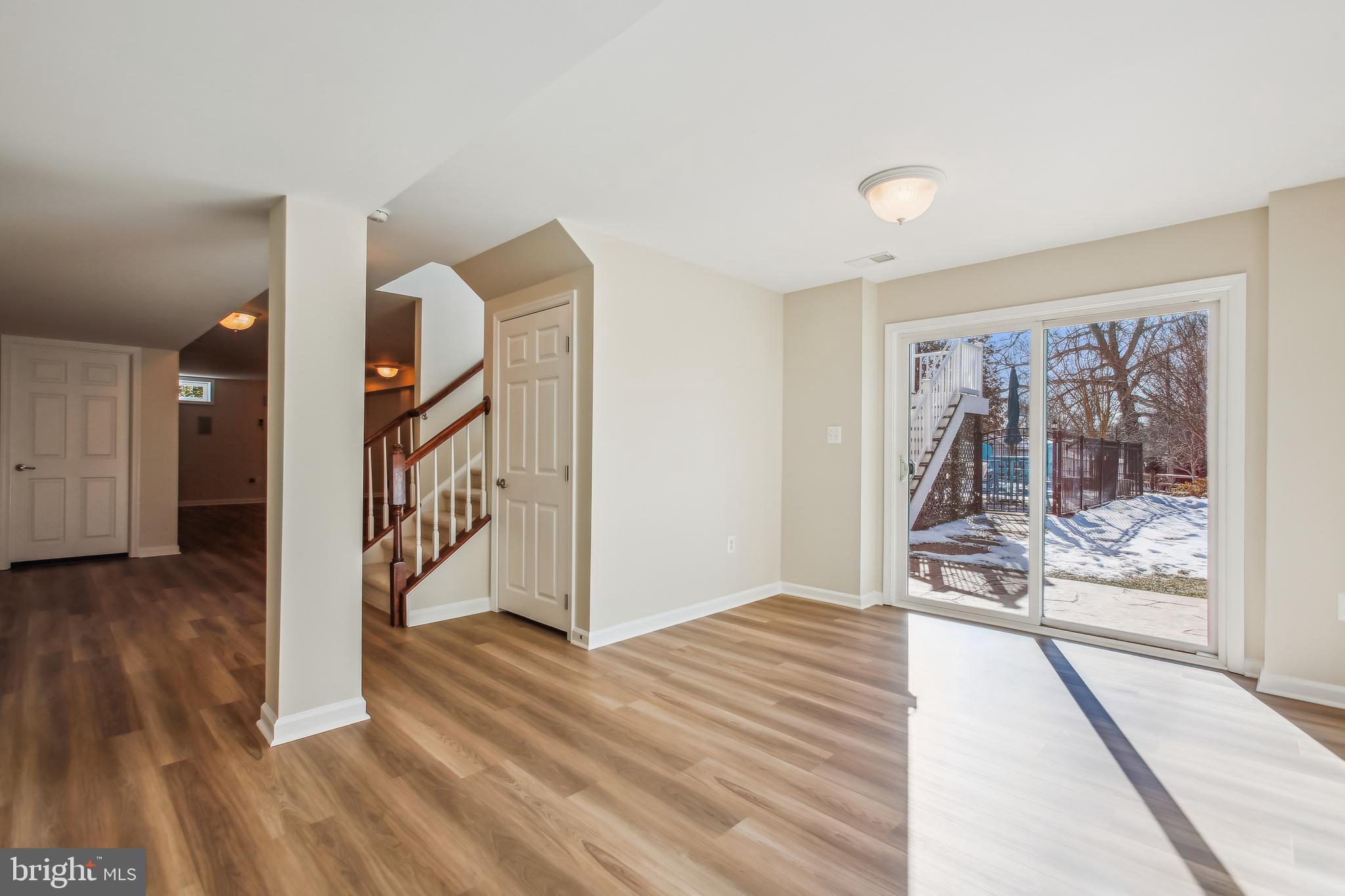 5005 HALLEY FARM COURT