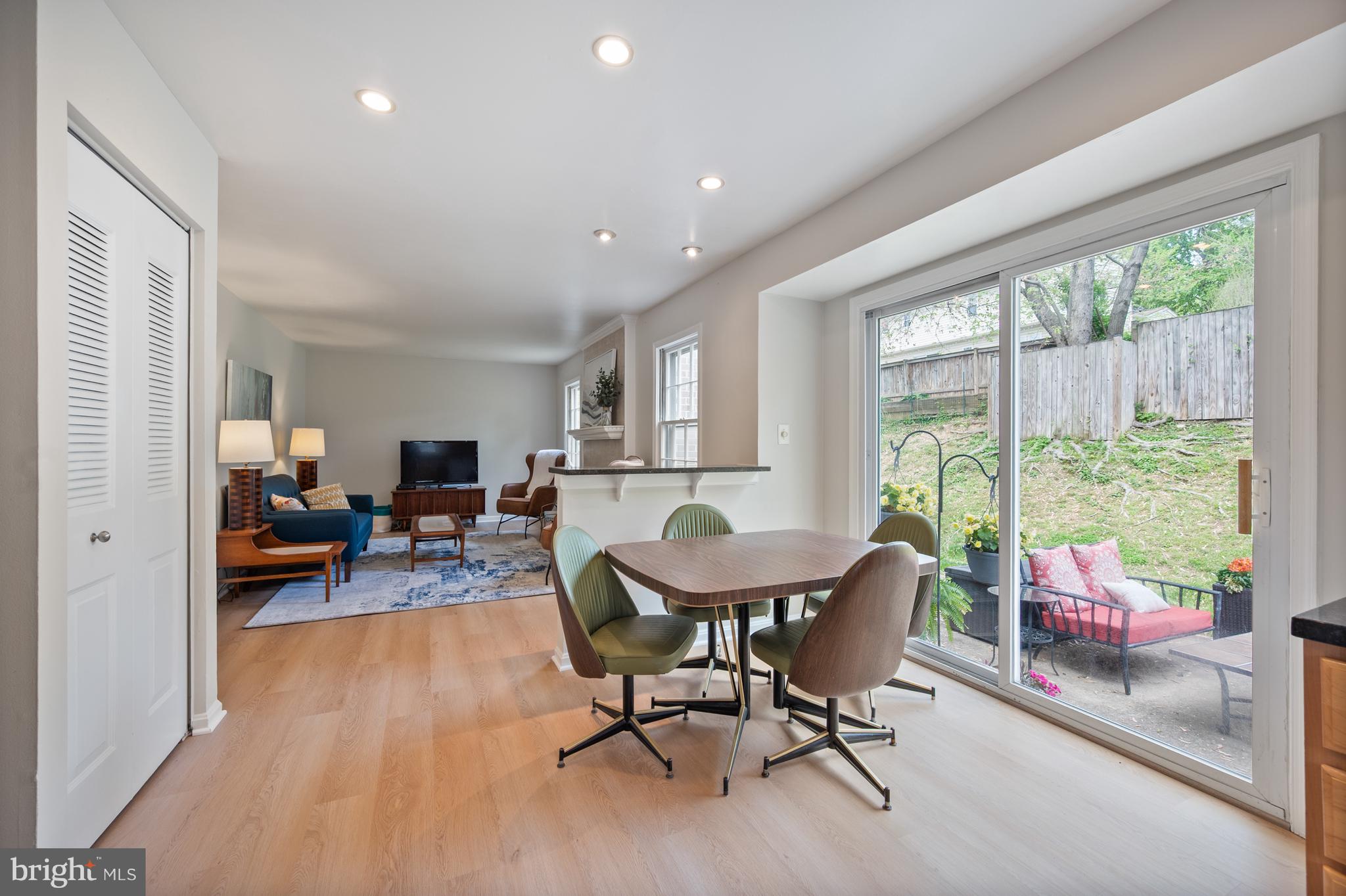 6303 SHIPLETT BOULEVARD