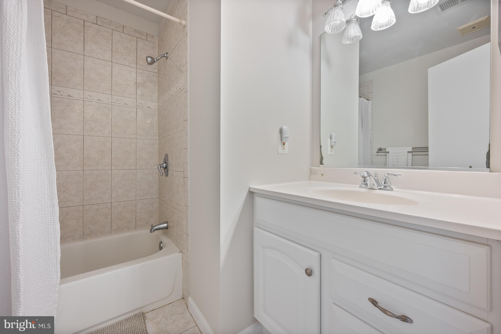 6303 SHIPLETT BOULEVARD