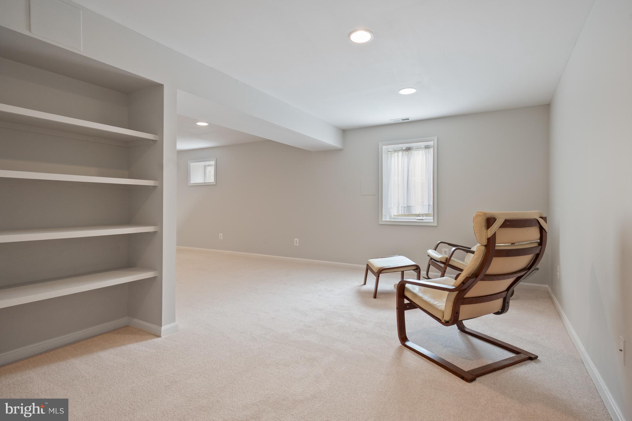 6303 SHIPLETT BOULEVARD