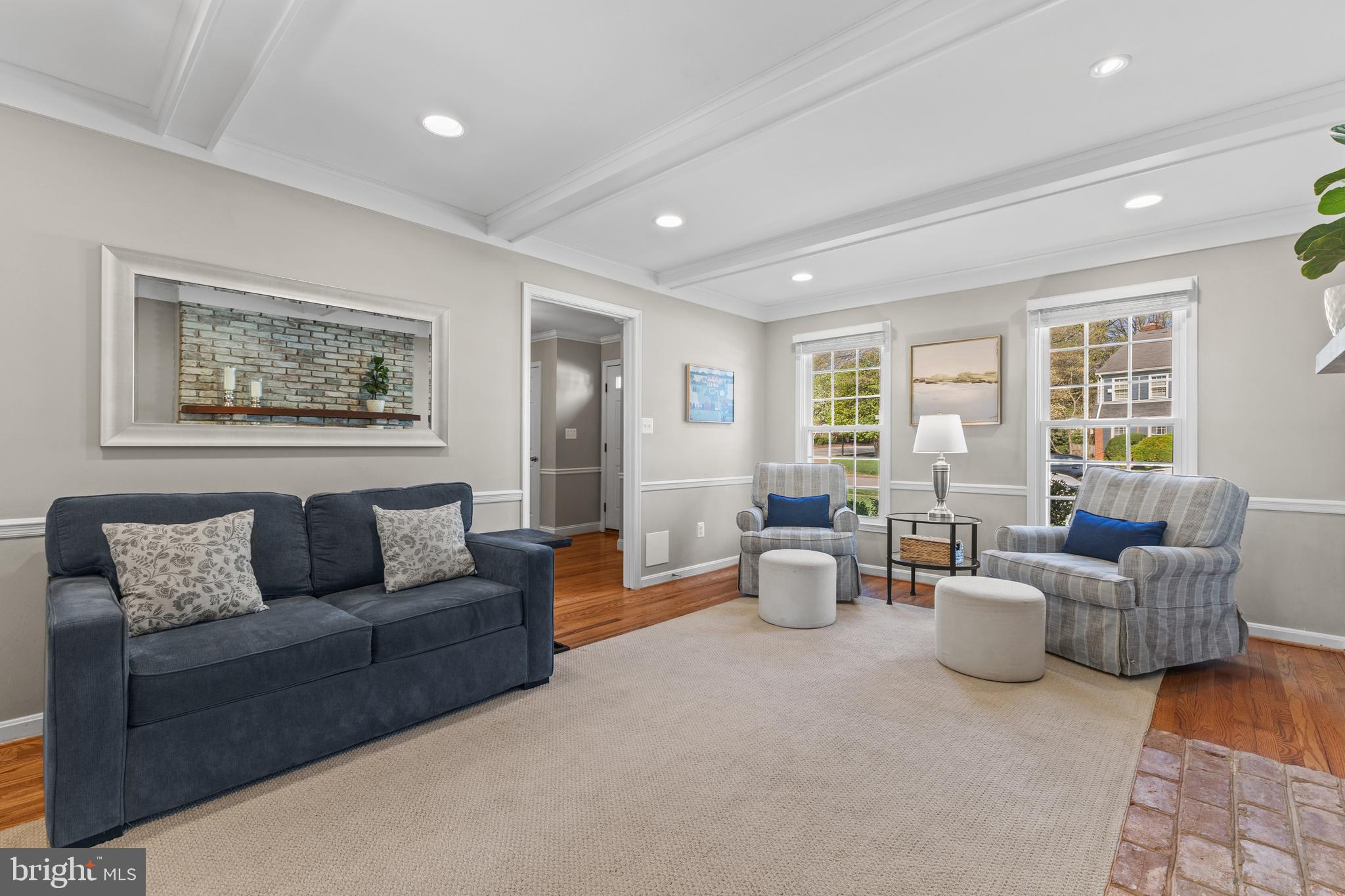 3719 CARRIAGE HOUSE COURT