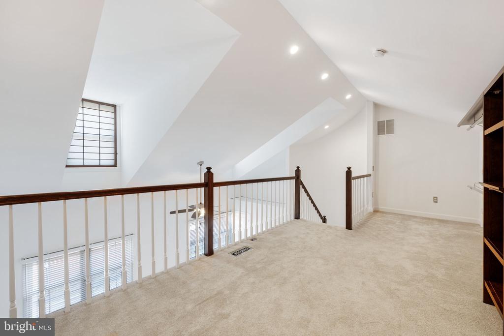 3534 S GEORGE MASON DRIVE 29