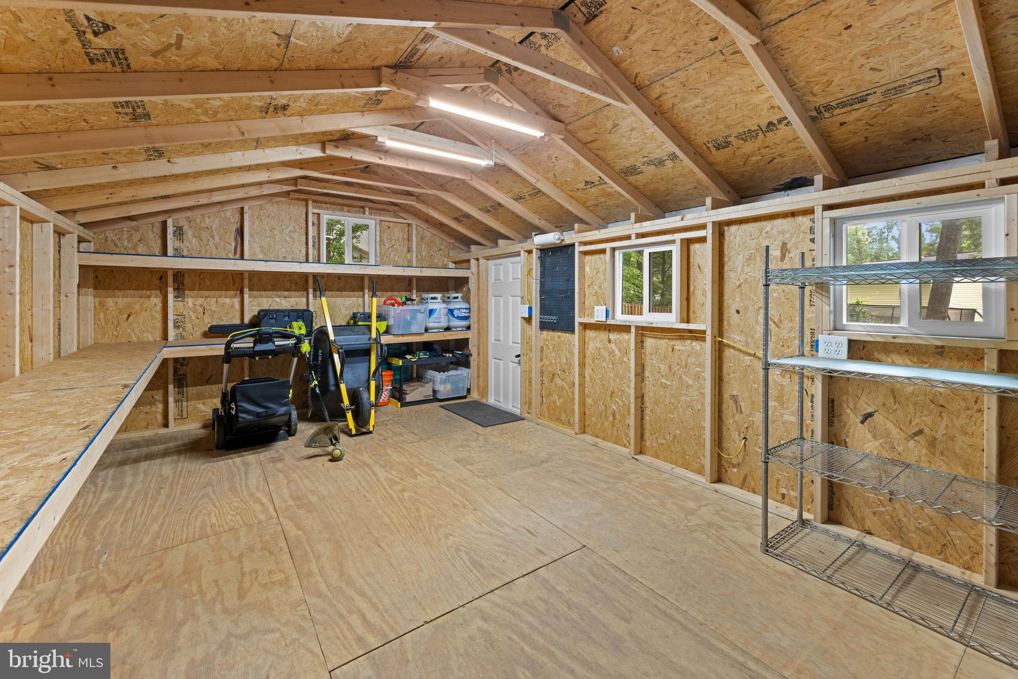 9761 TURNBUCKLE DRIVE