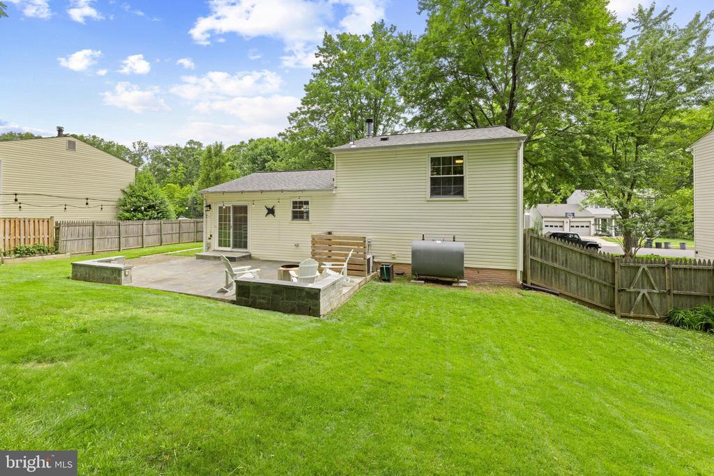 9761 TURNBUCKLE DRIVE
