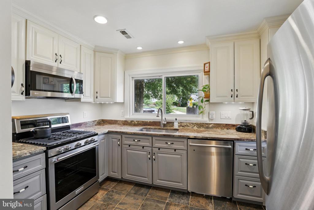 6111 BANGOR DRIVE