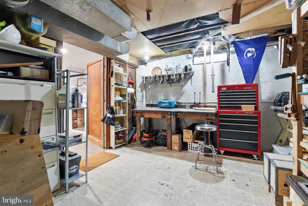 6111 BANGOR DRIVE