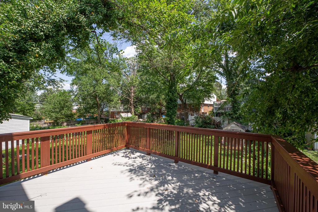 5813 FIFER DRIVE