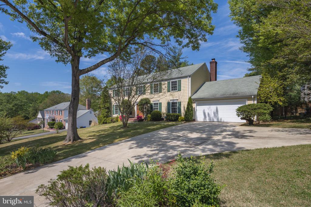 4212 PICKERING PLACE