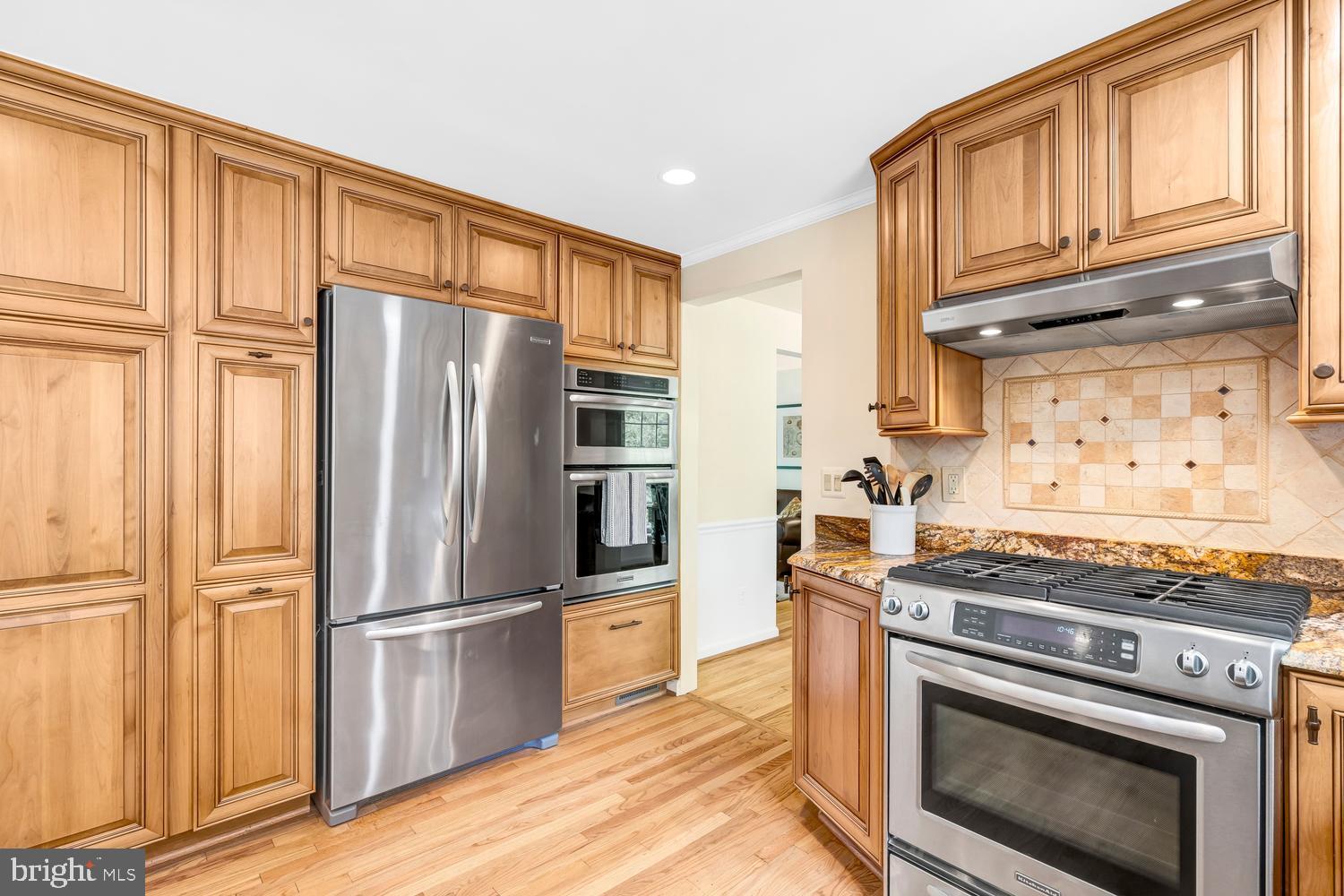 4212 PICKERING PLACE