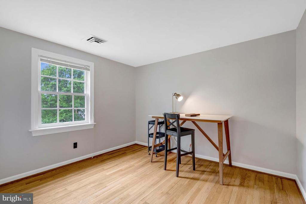 4212 PICKERING PLACE