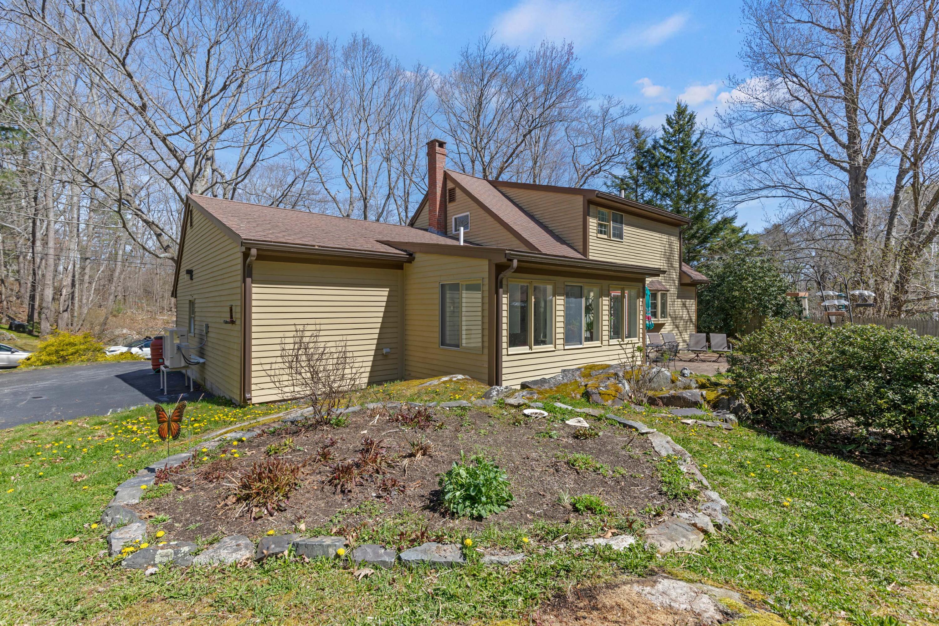 14 Olde Fort Road