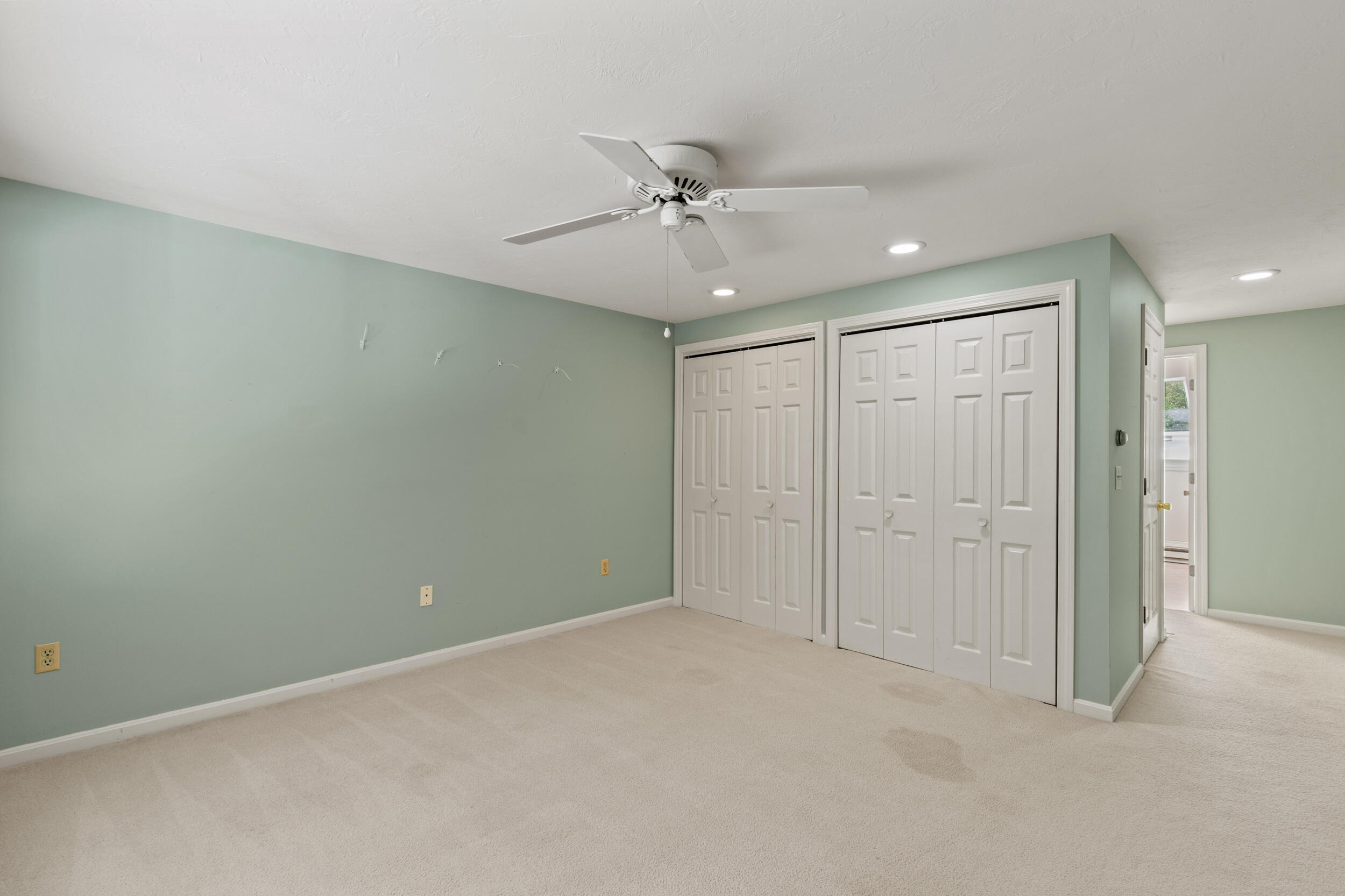 12 Blueberry Road, 12