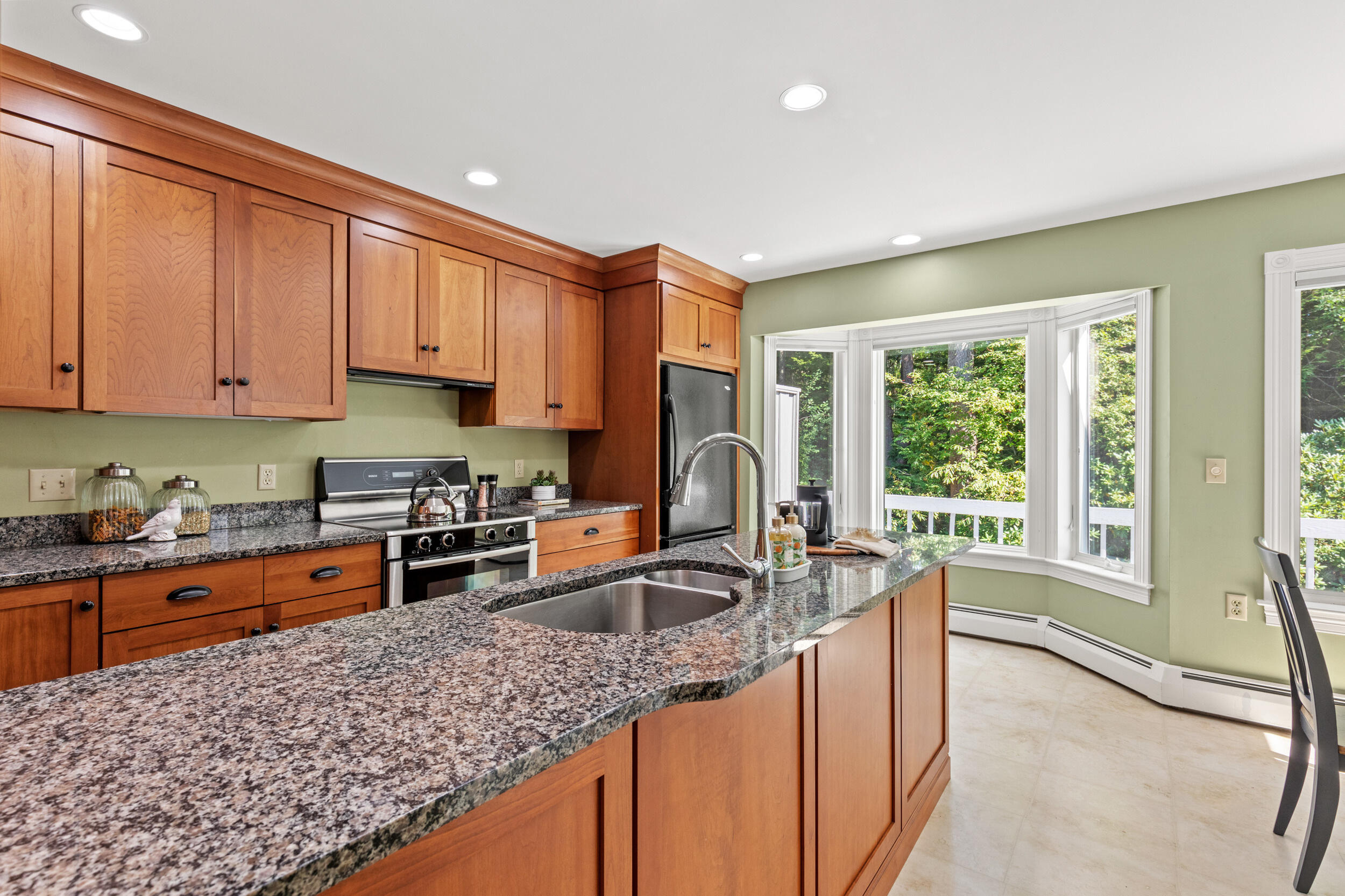 12 Blueberry Road, 12