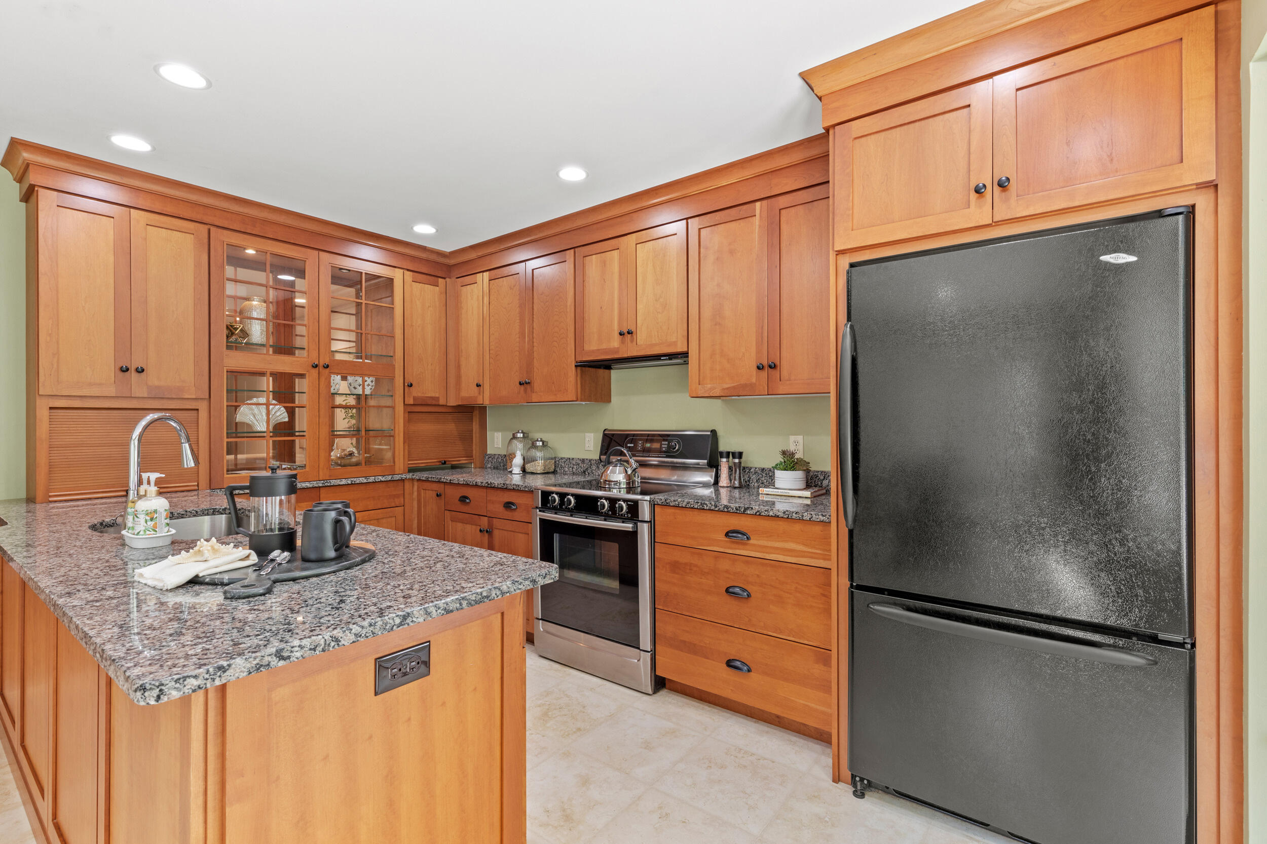 12 Blueberry Road, 12