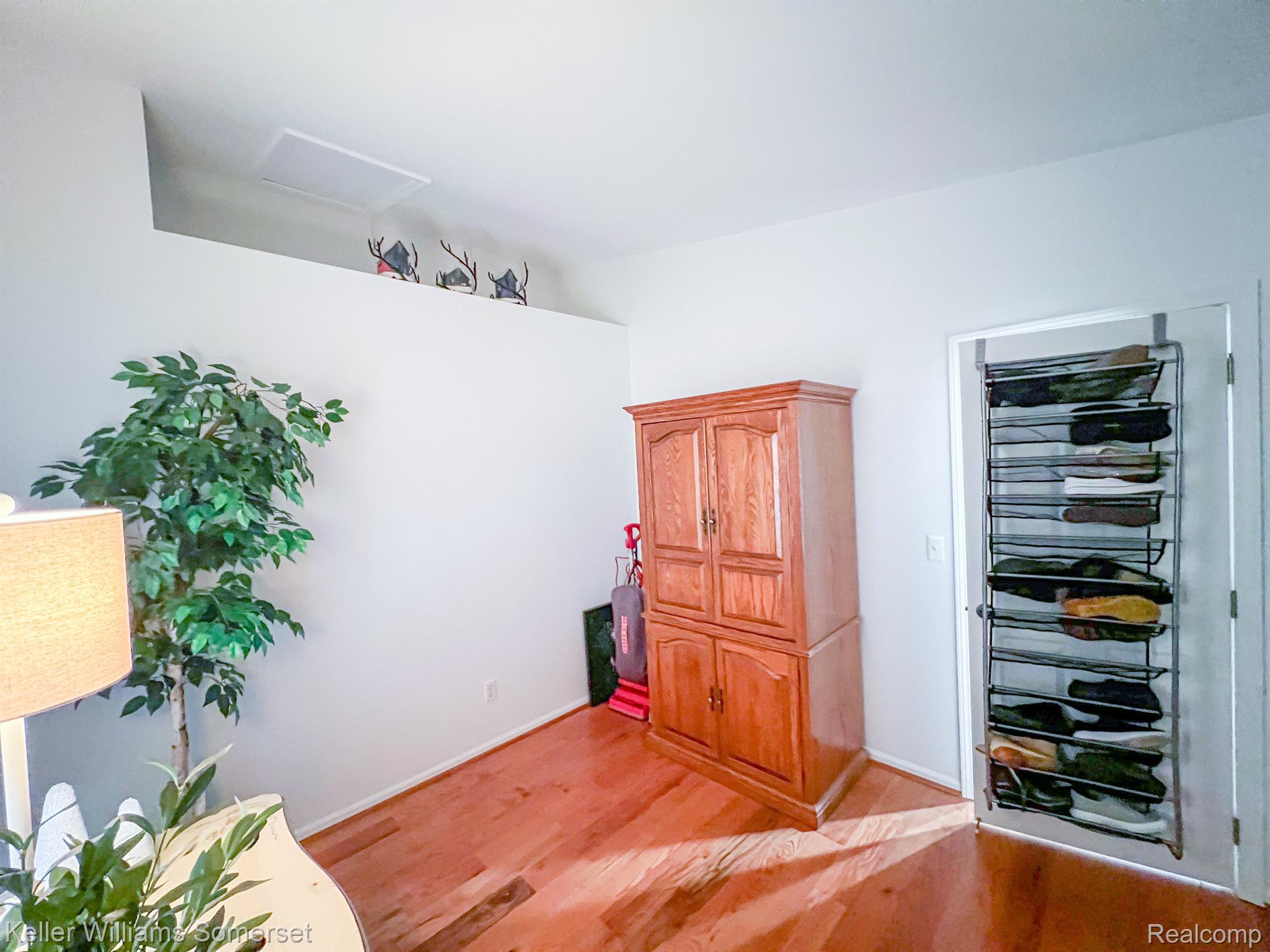 15082 WESTERN VALLEY Drive