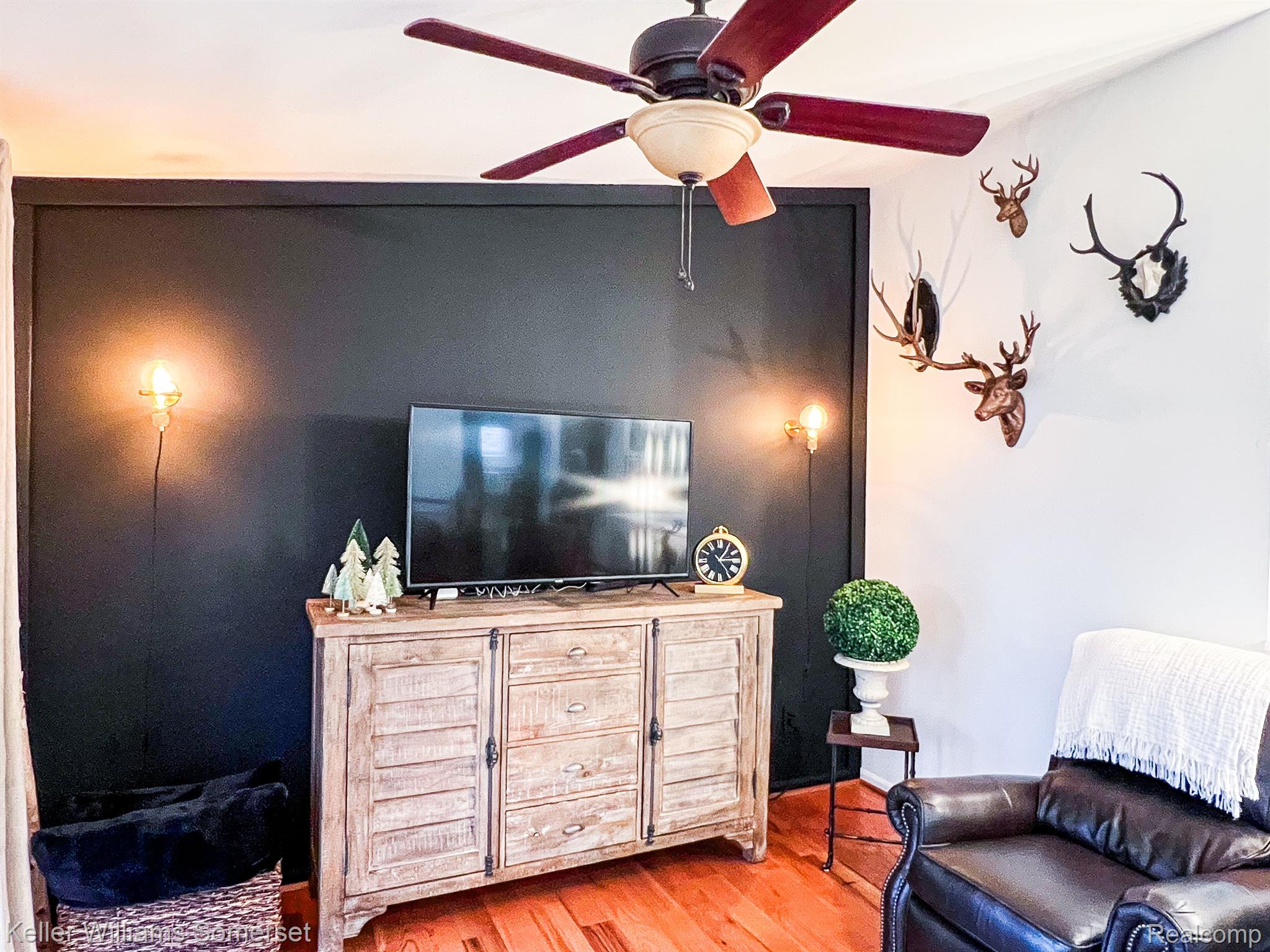 15082 WESTERN VALLEY Drive