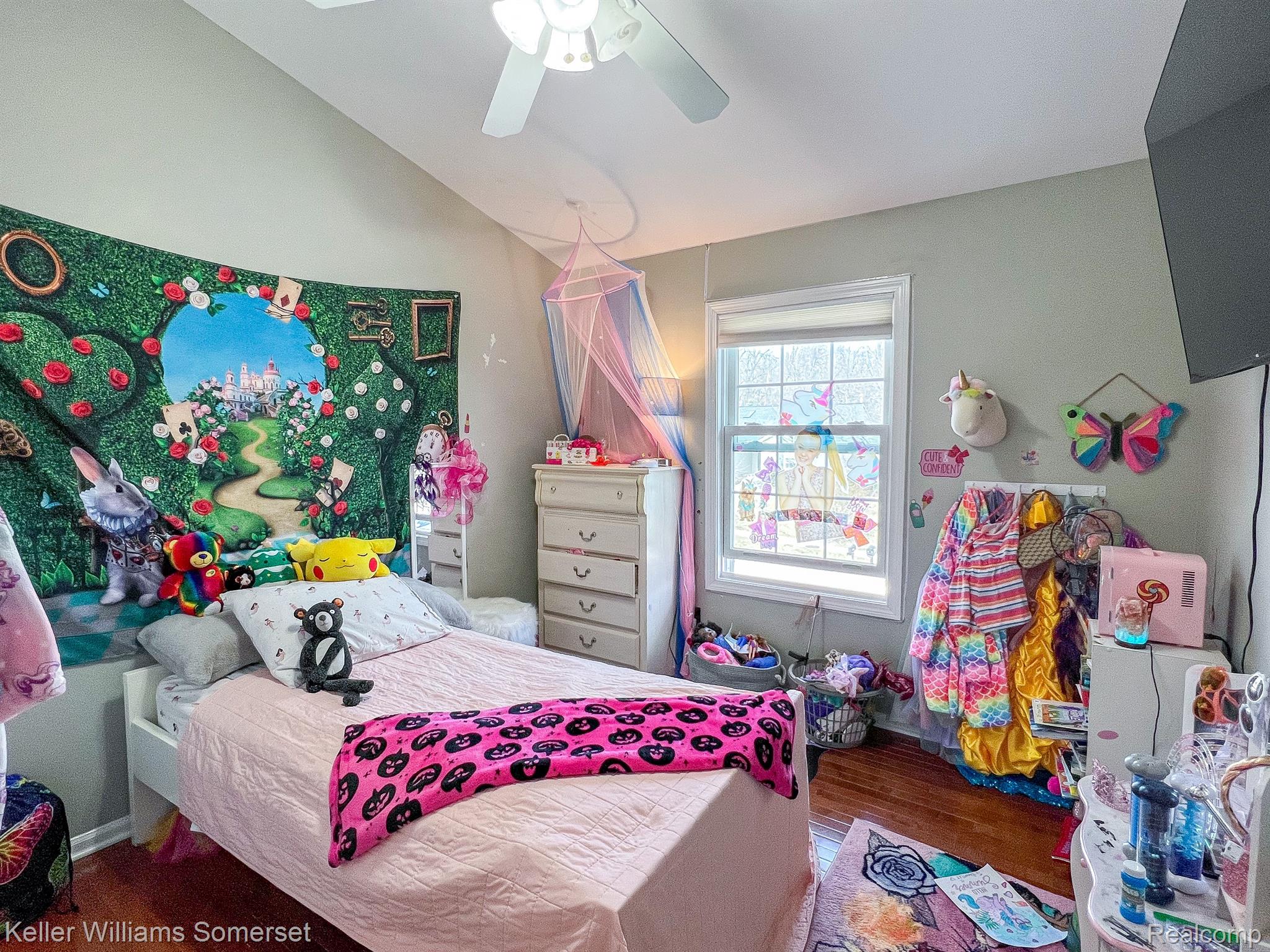 3408 HILLTOP Drive