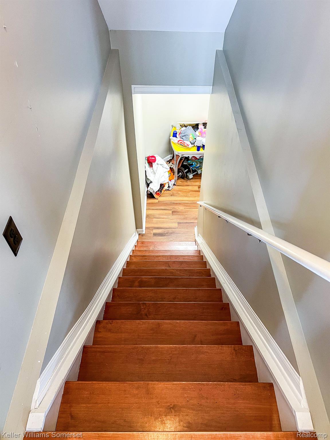 3408 HILLTOP Drive