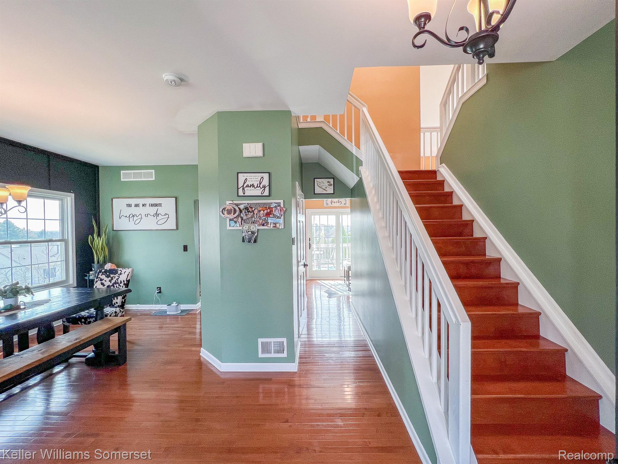 3408 HILLTOP Drive