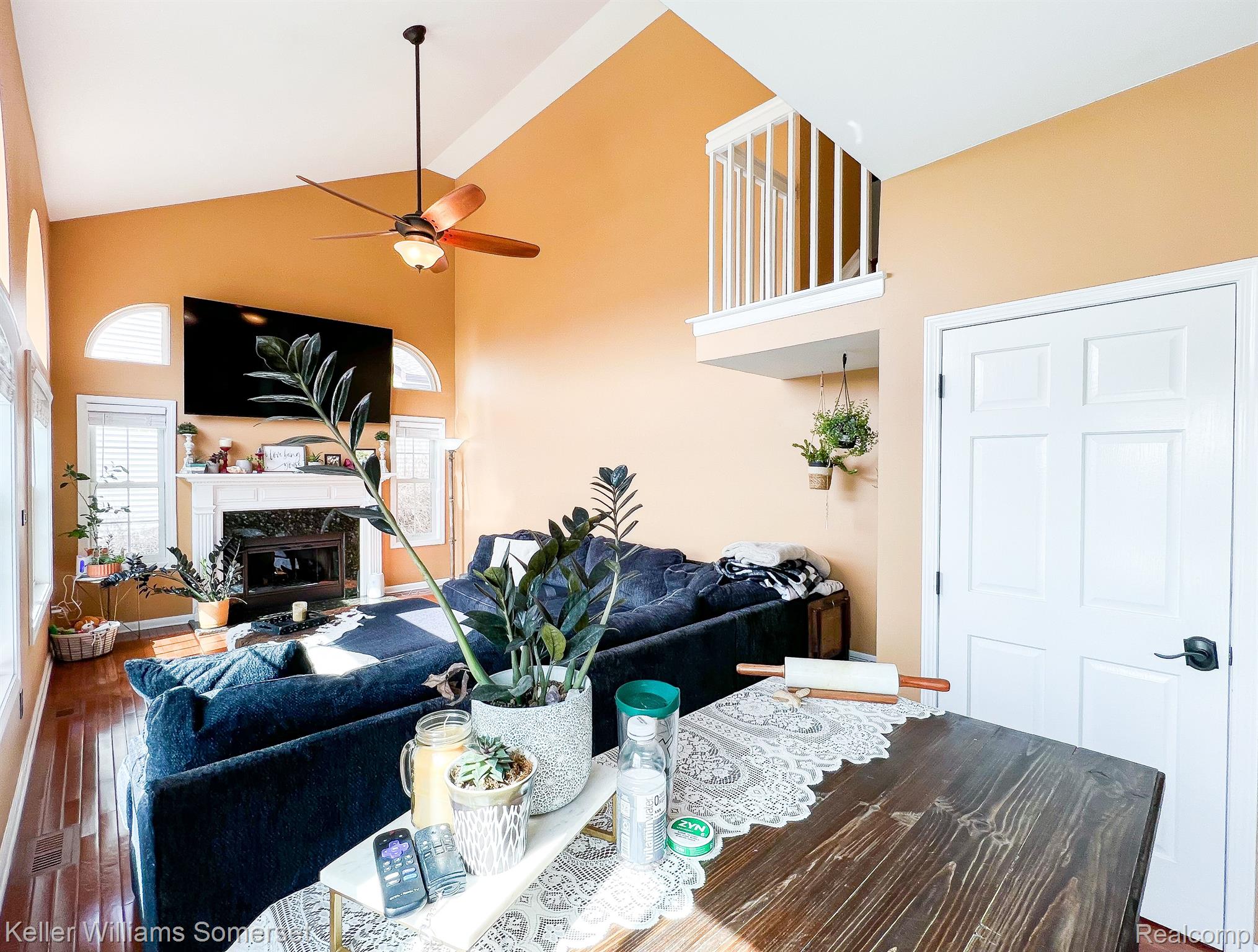 3408 HILLTOP Drive