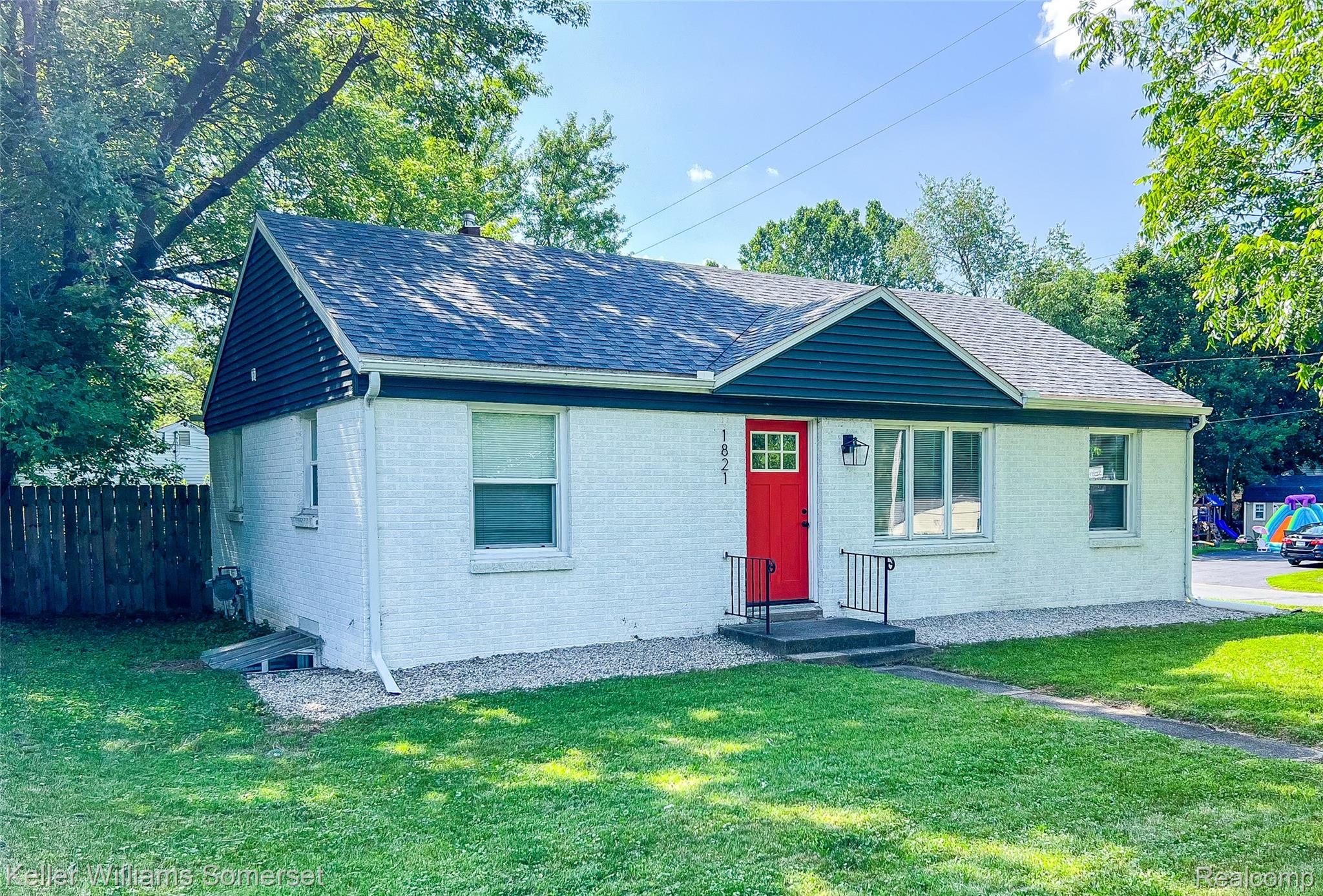 1821 Nazareth Road