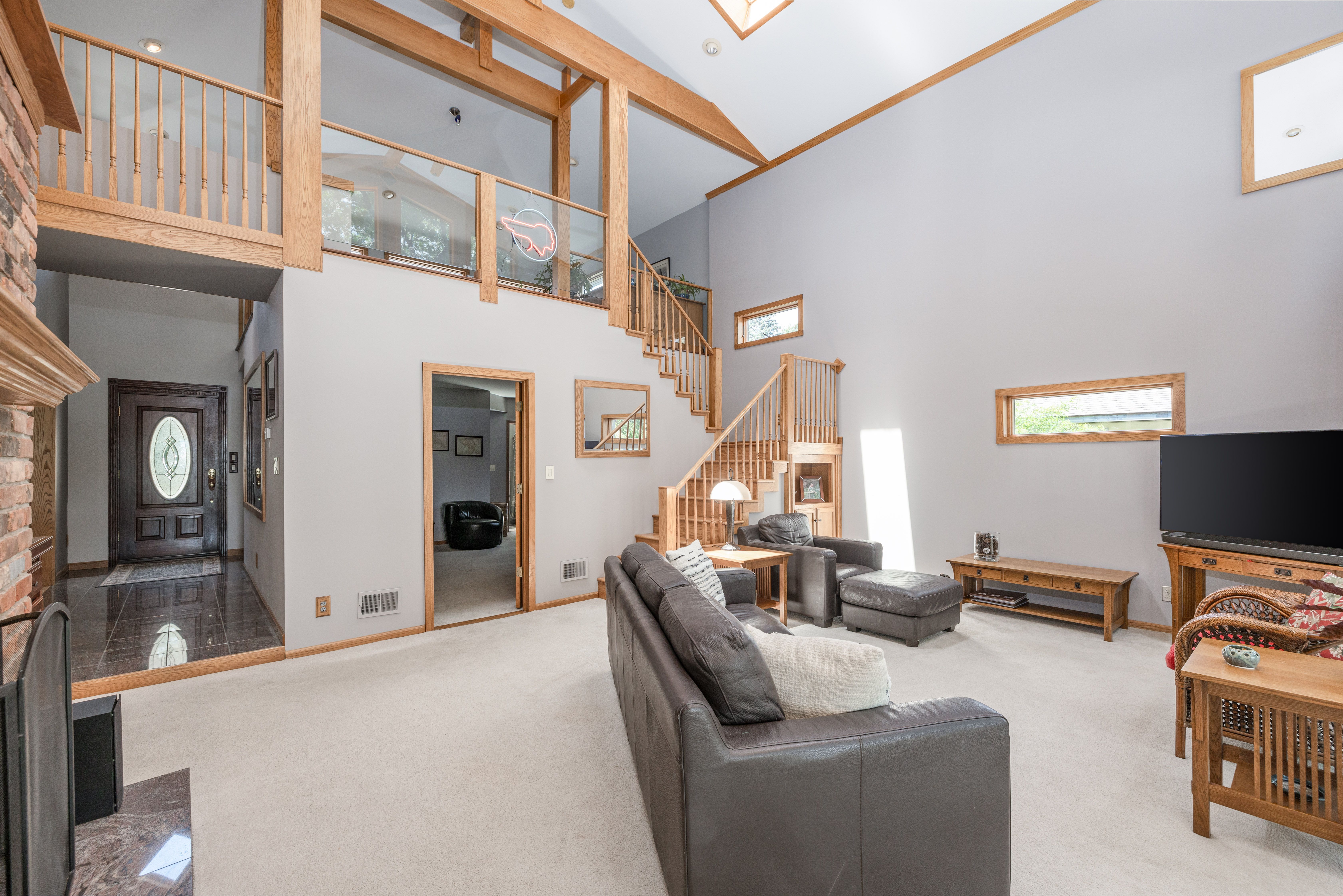 2236 S HAMMOND LAKE Road