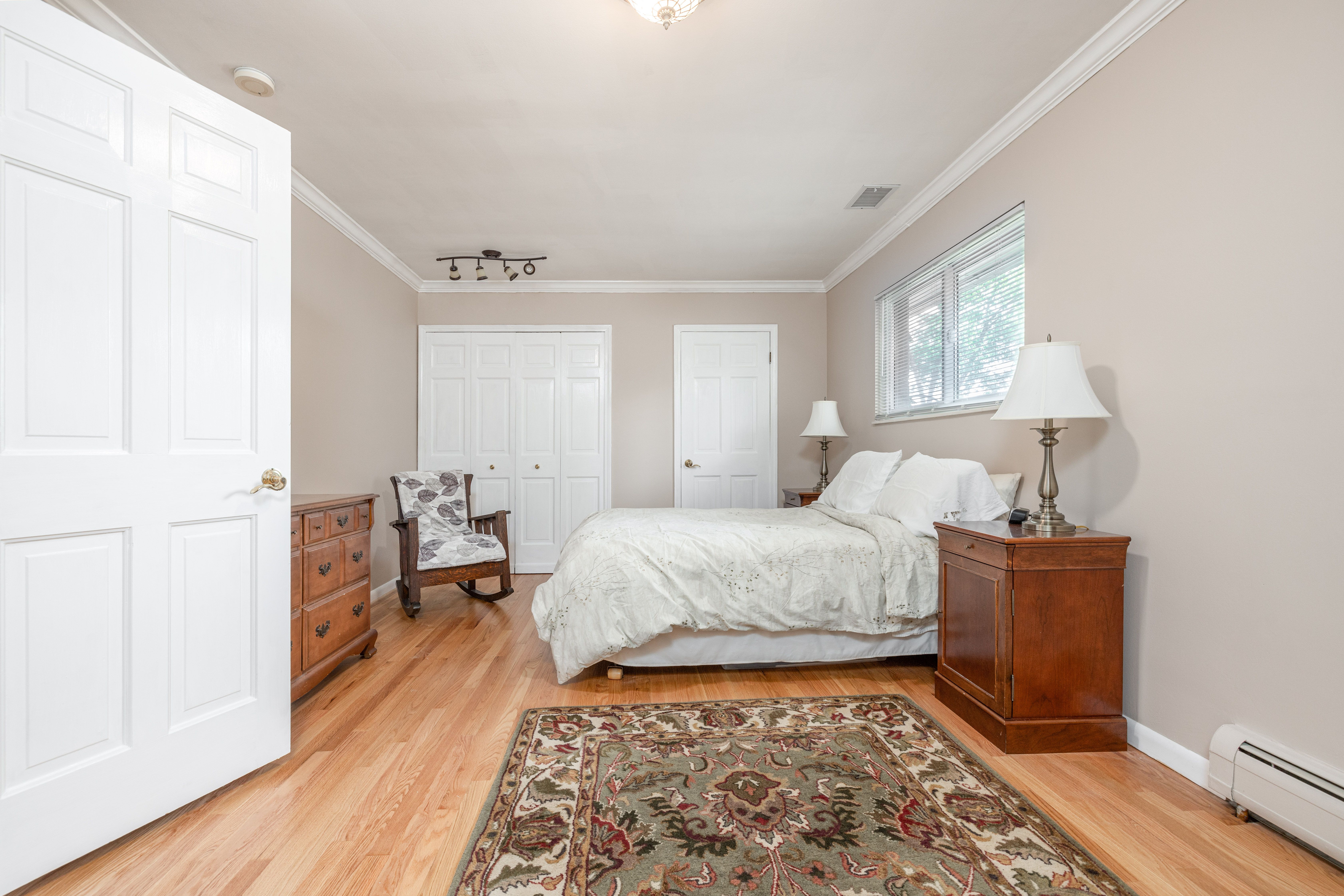 2236 S HAMMOND LAKE Road