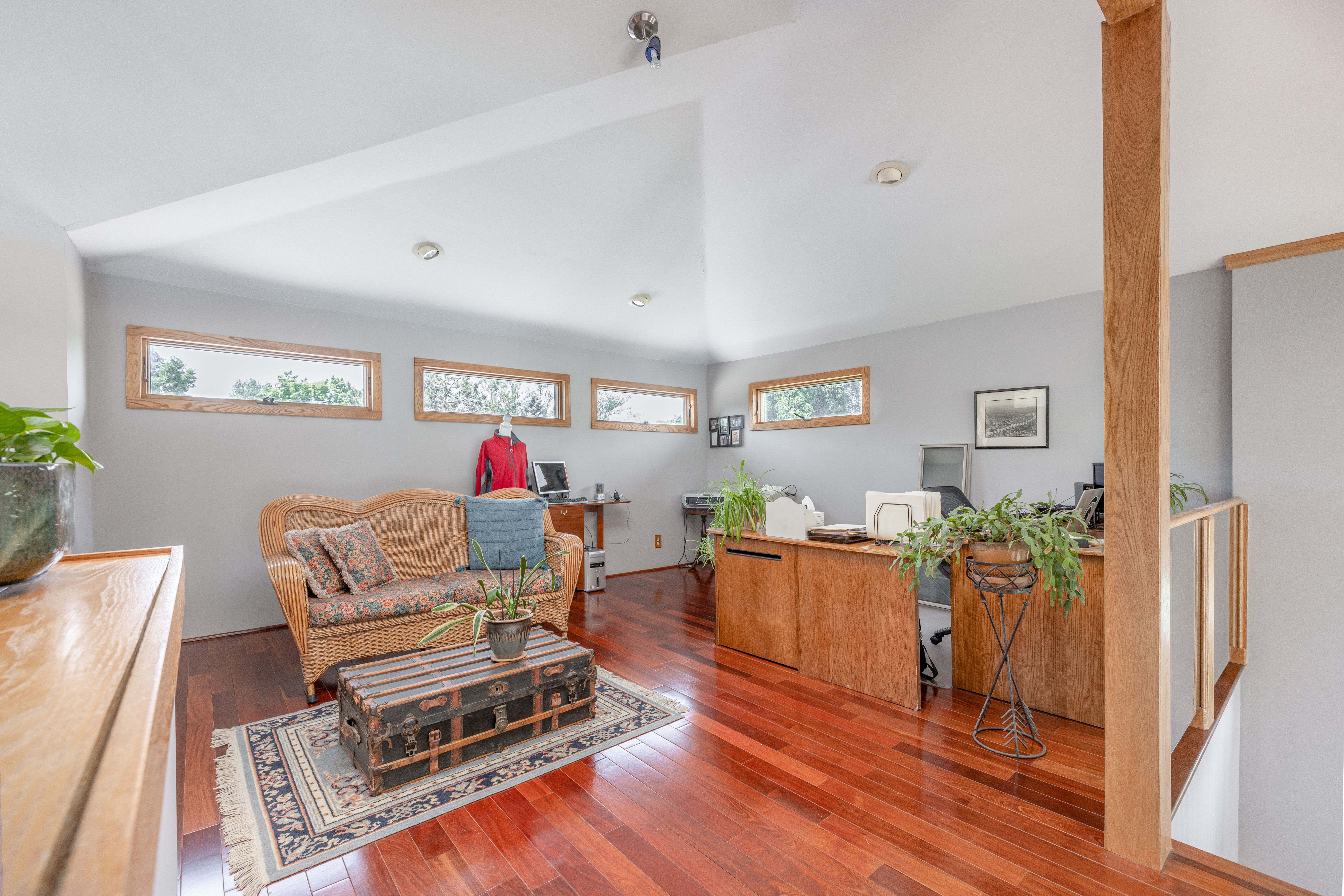 2236 S HAMMOND LAKE Road