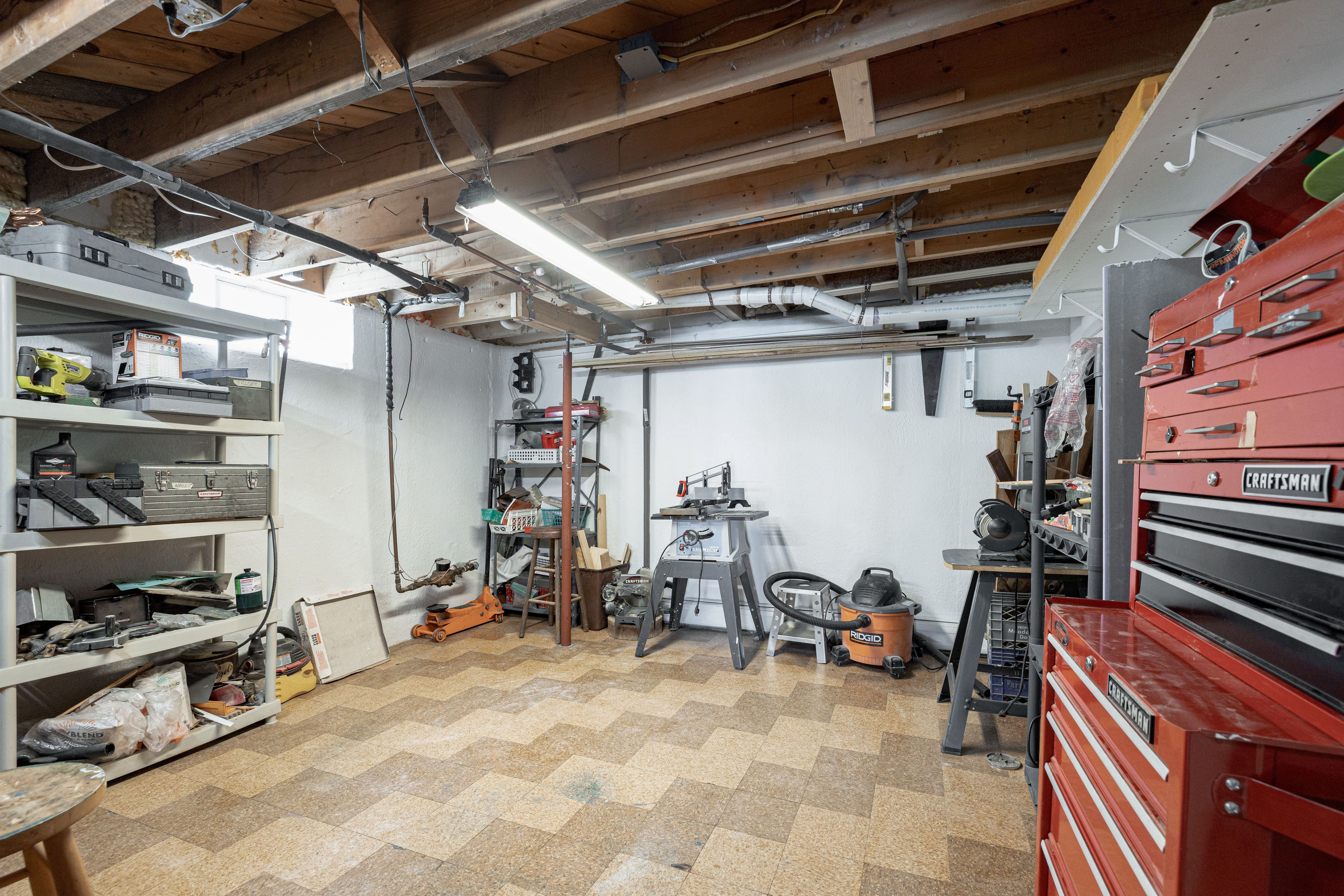 2236 S HAMMOND LAKE Road