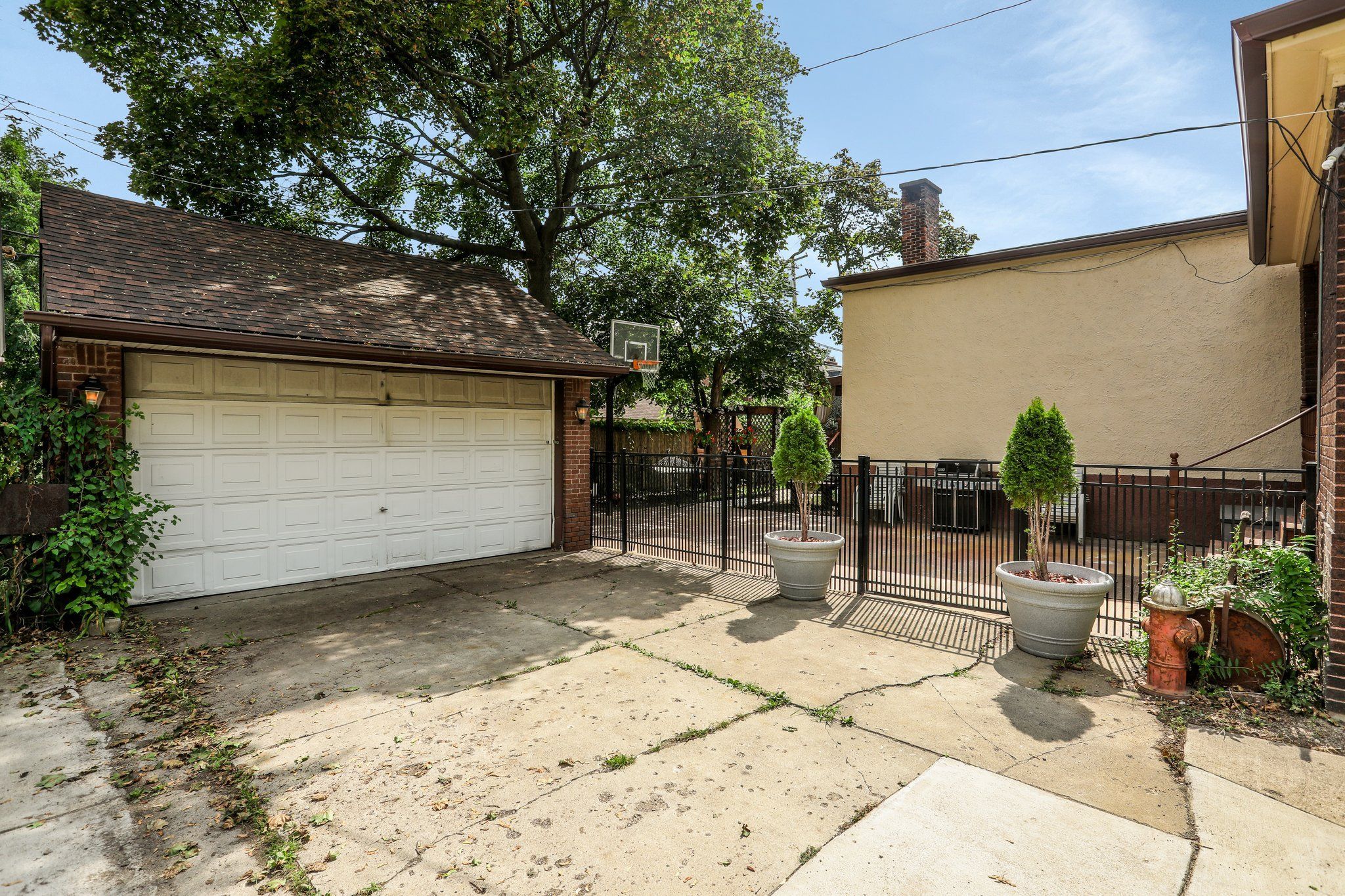 115 CHICAGO Boulevard