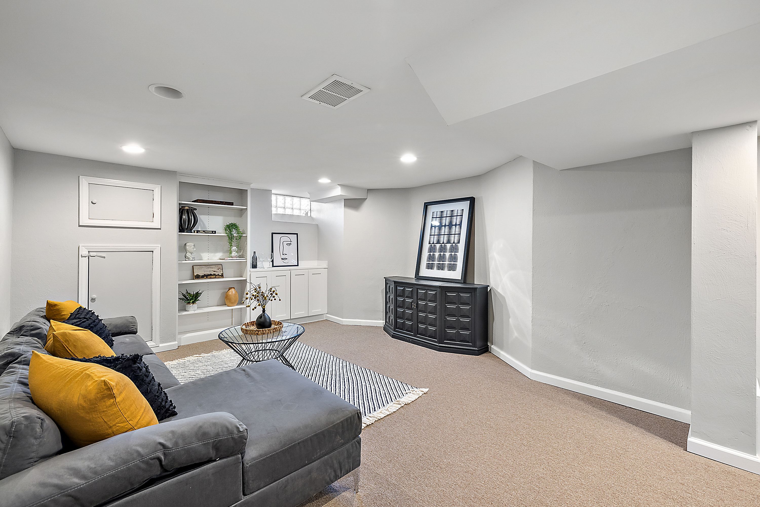 26010 YORK Road