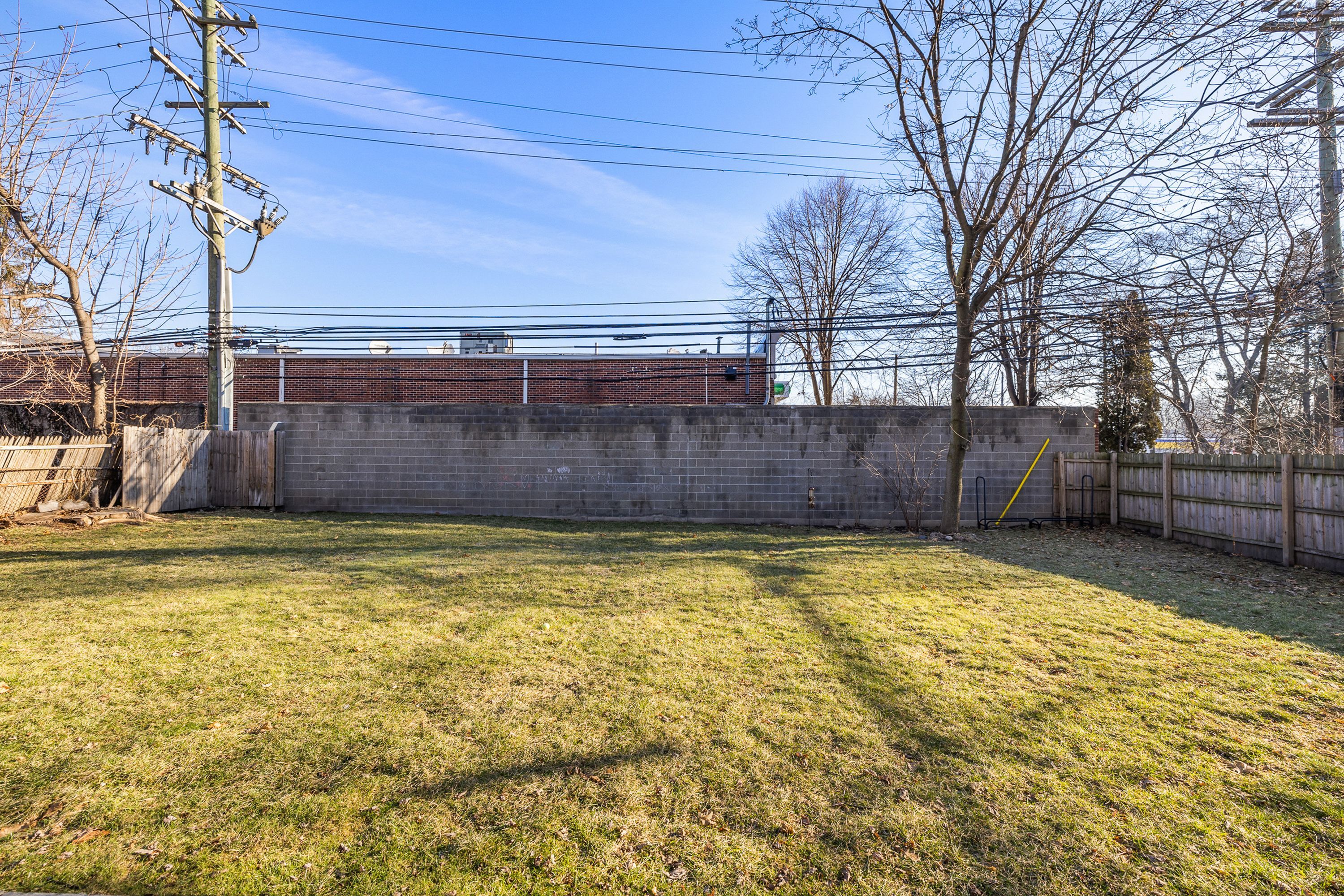 26010 YORK Road