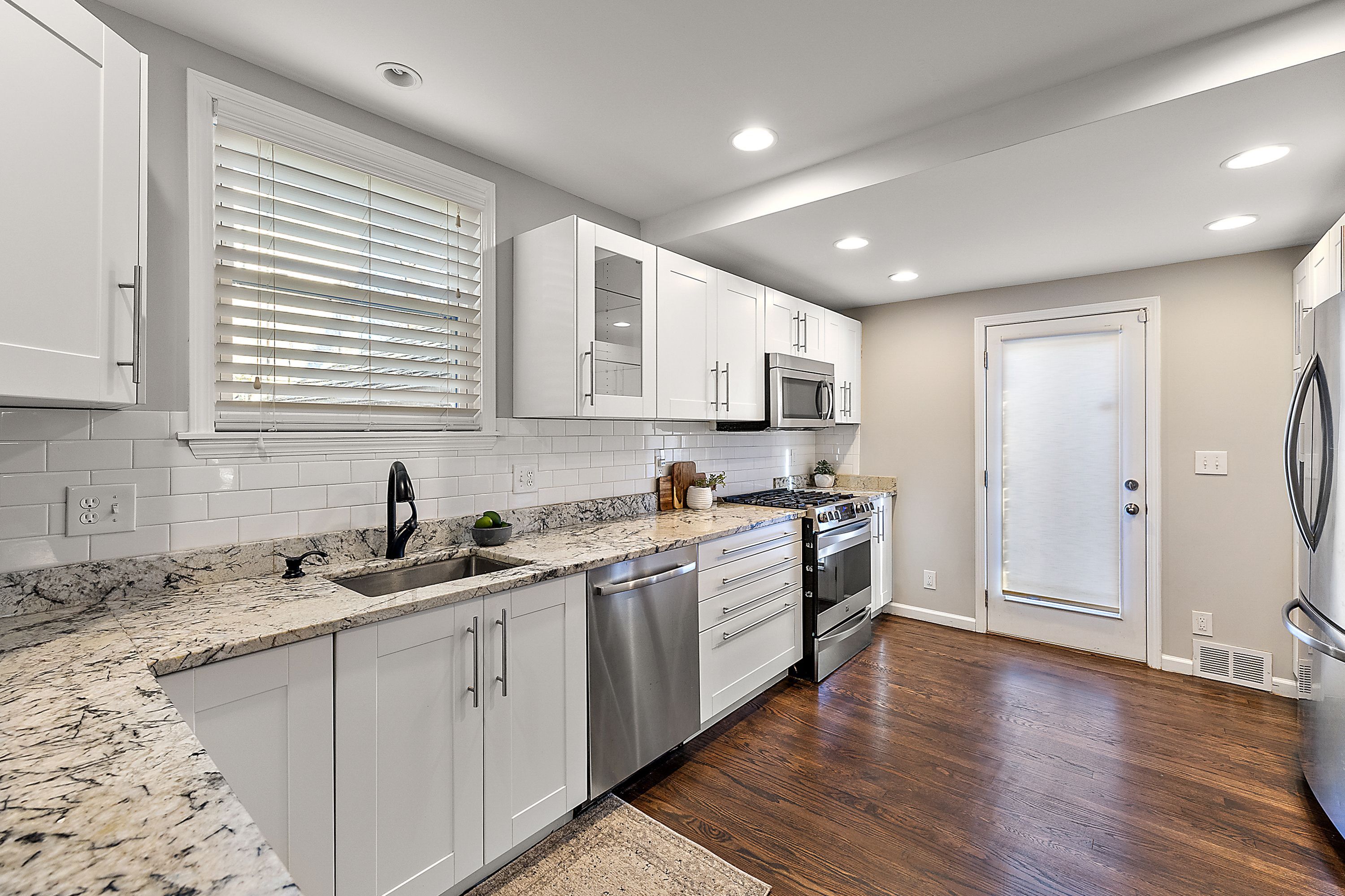 26010 YORK Road