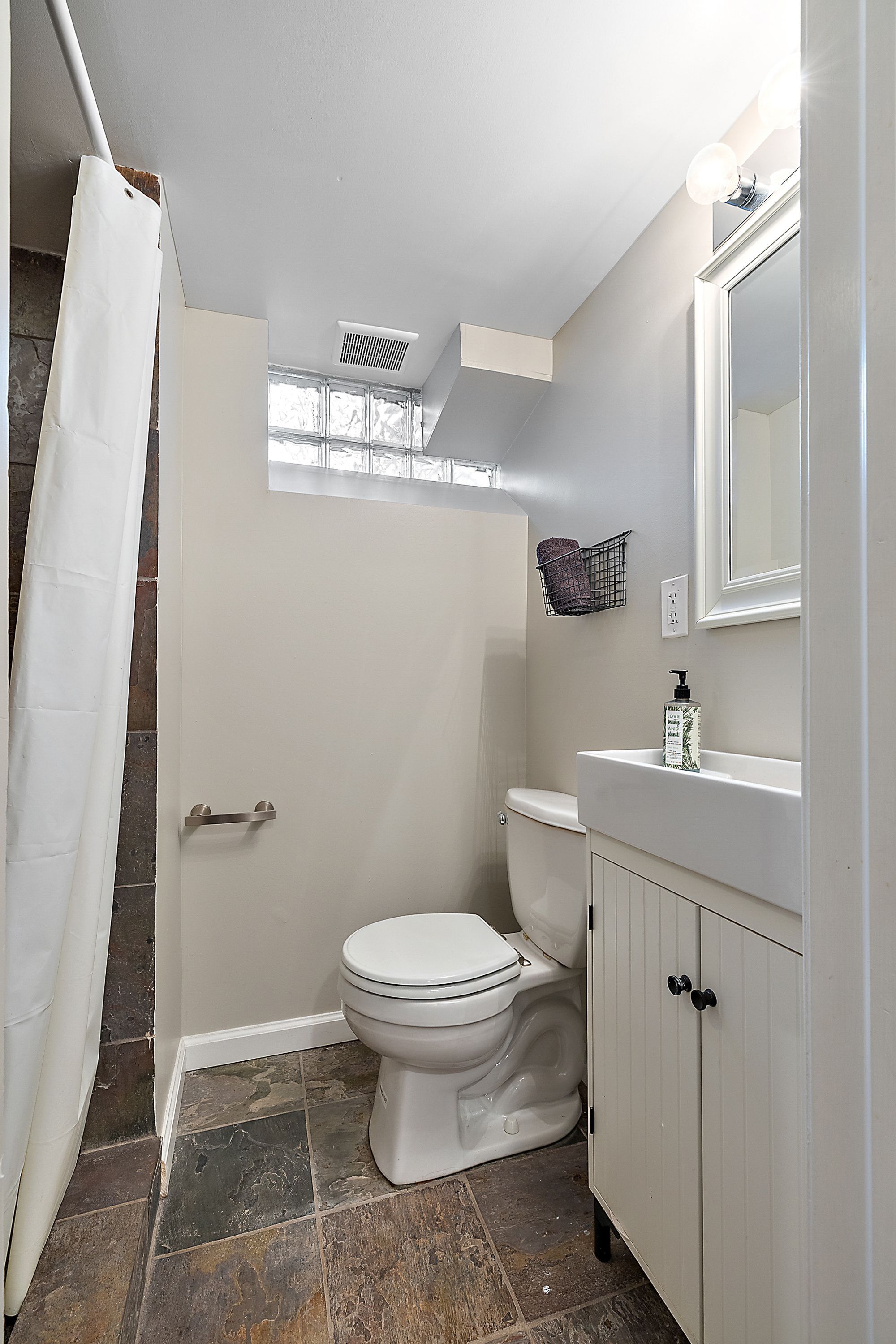 26010 YORK Road