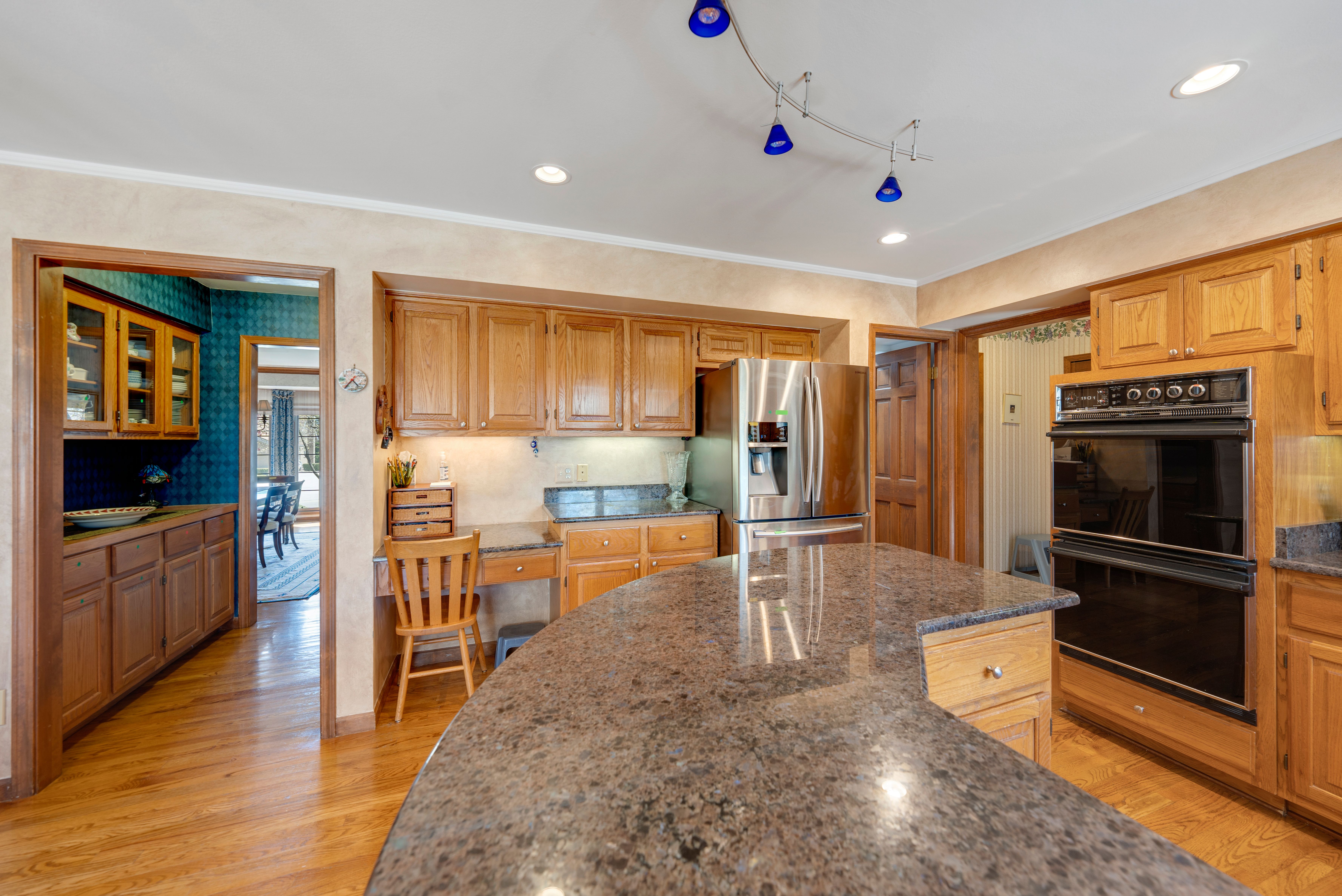 1020 STONY POINTE Boulevard