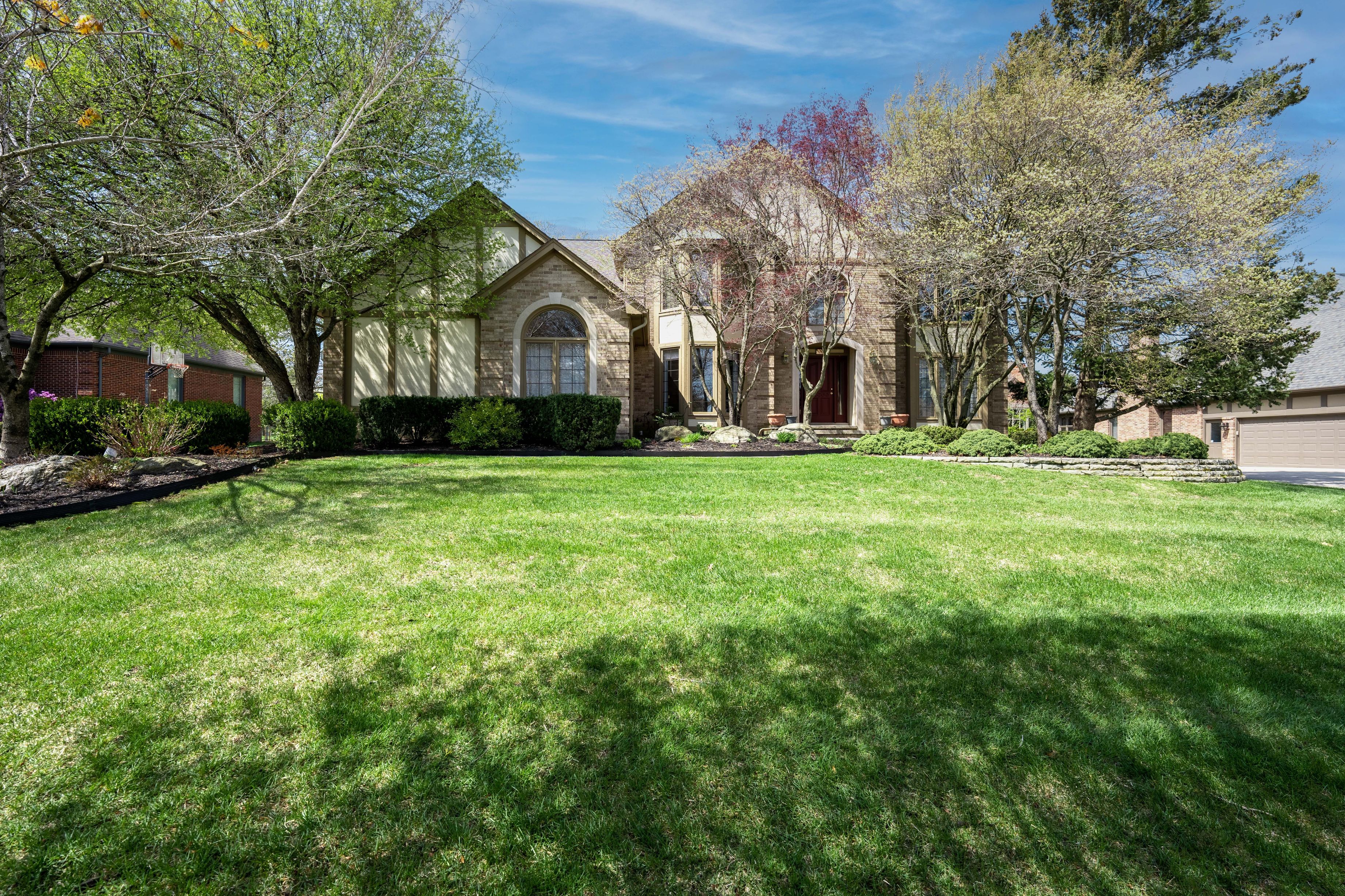 1020 STONY POINTE Boulevard