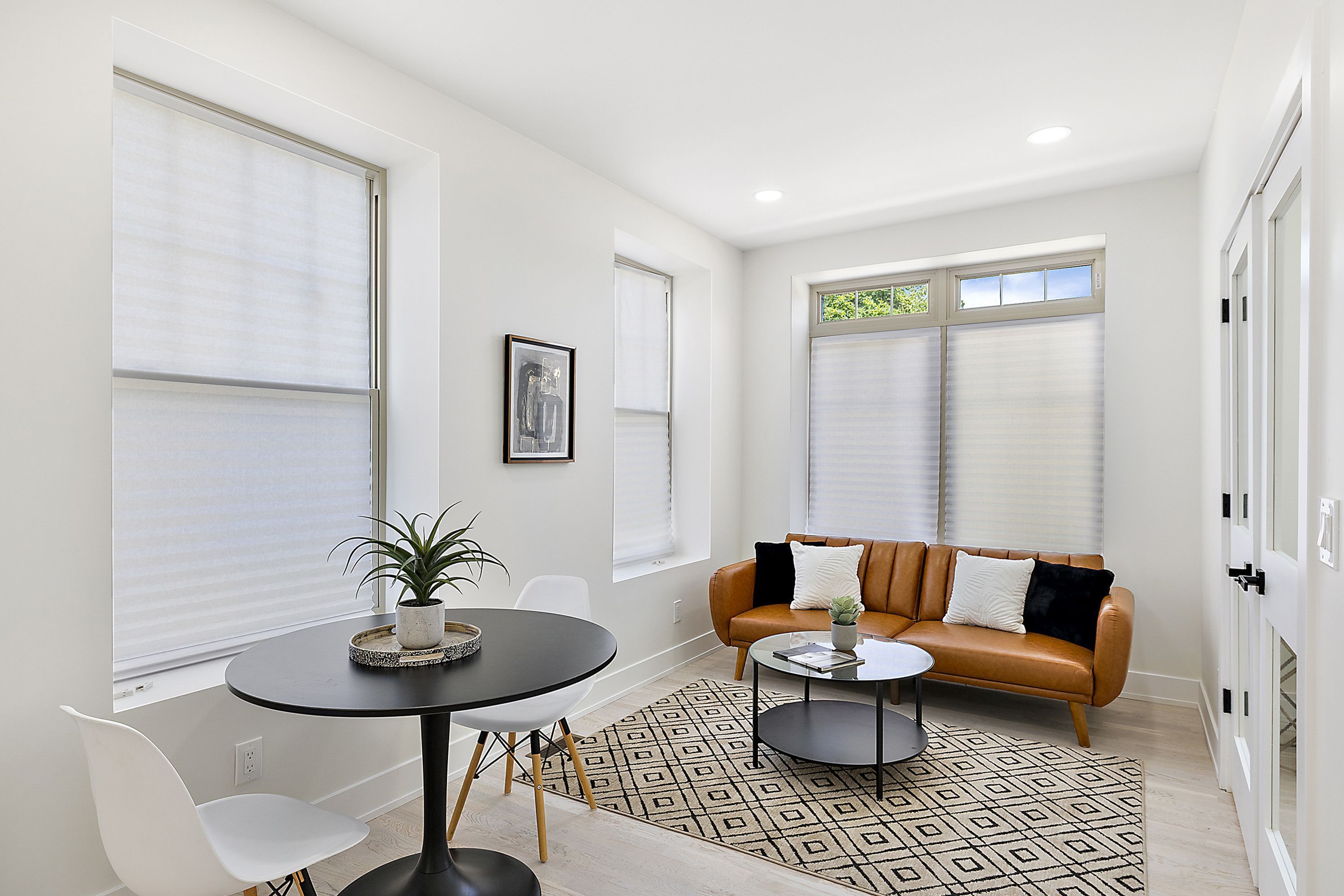 647 ARDEN PARK Boulevard