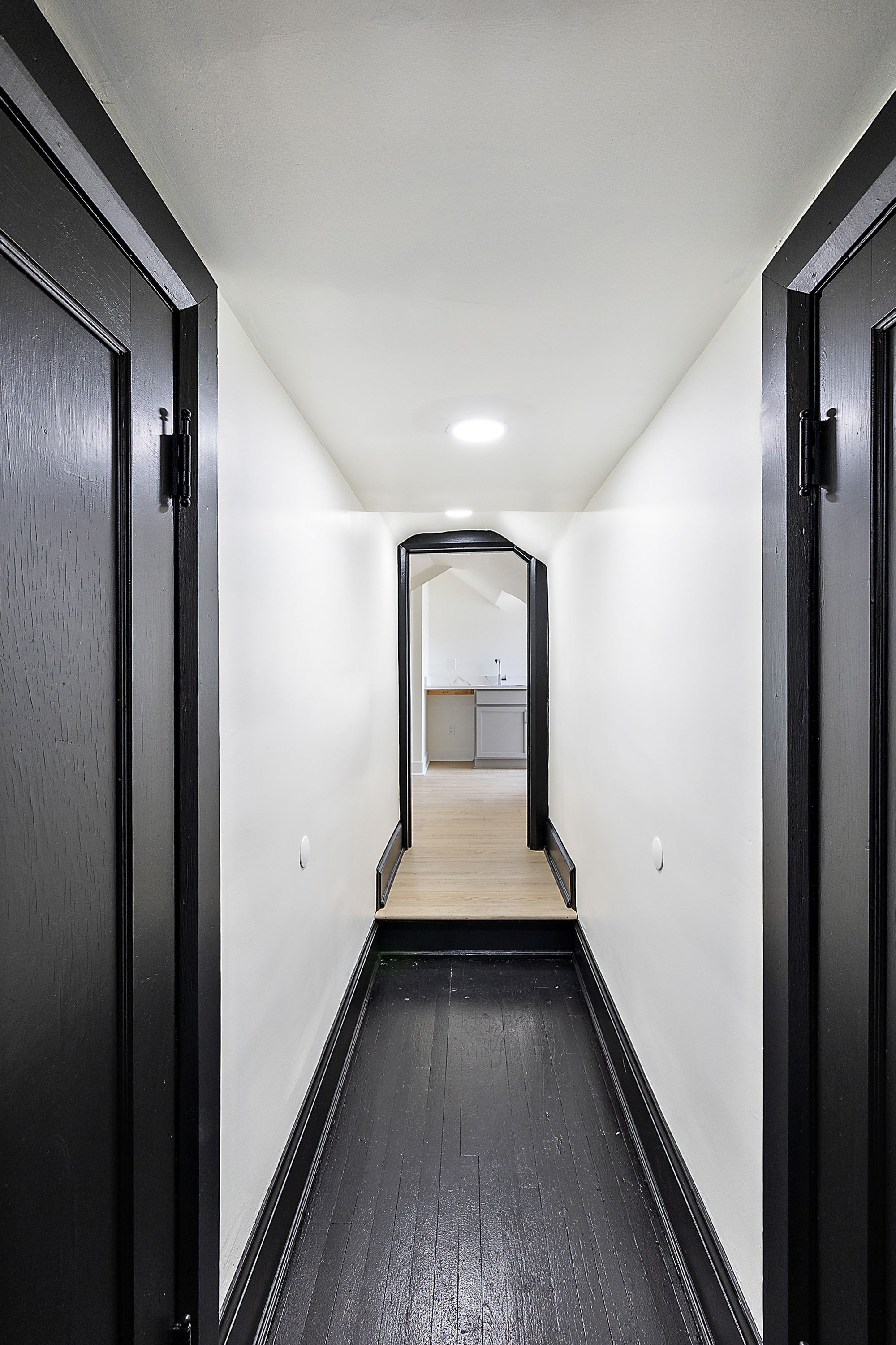 647 ARDEN PARK Boulevard