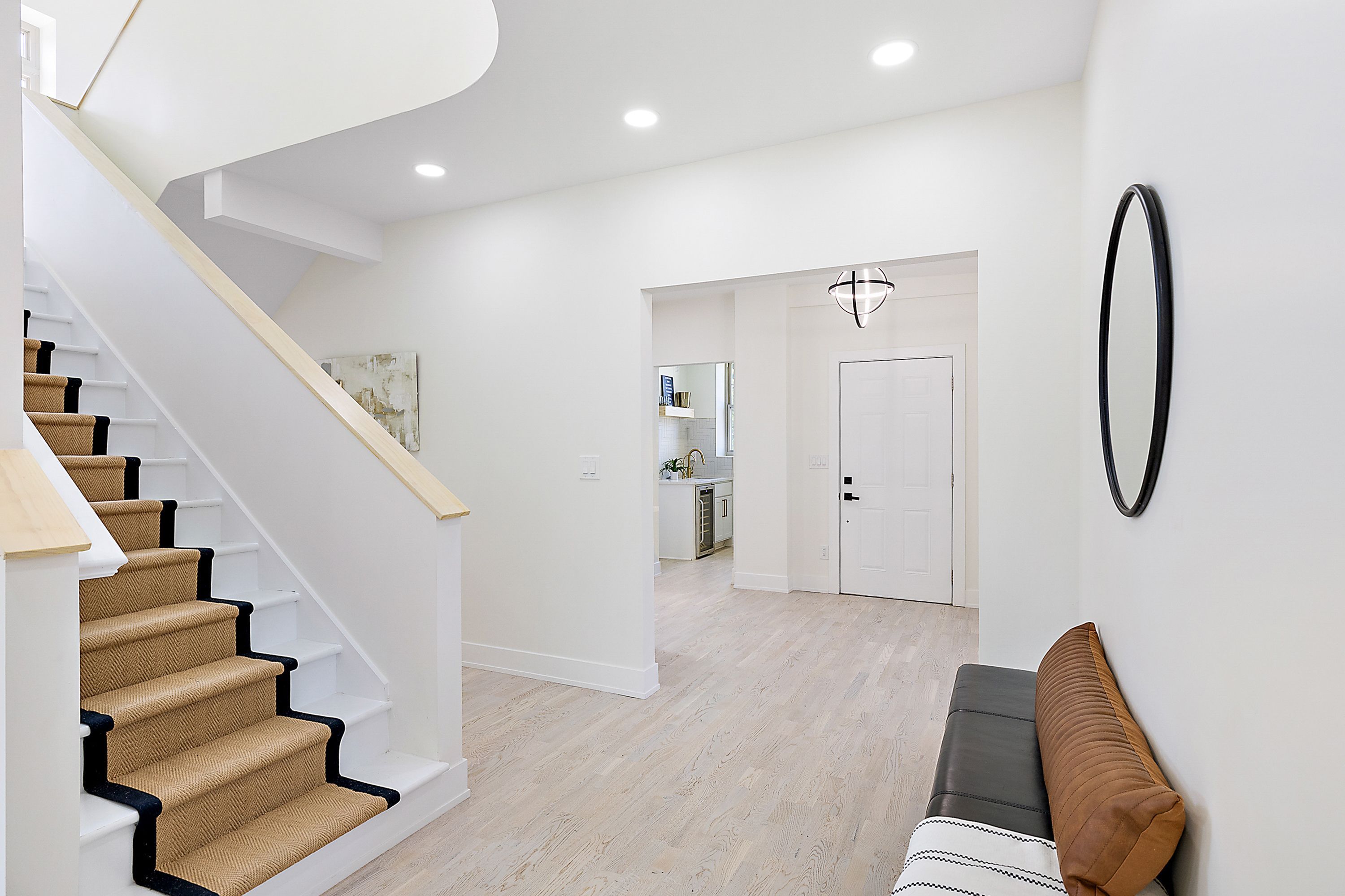 647 ARDEN PARK Boulevard