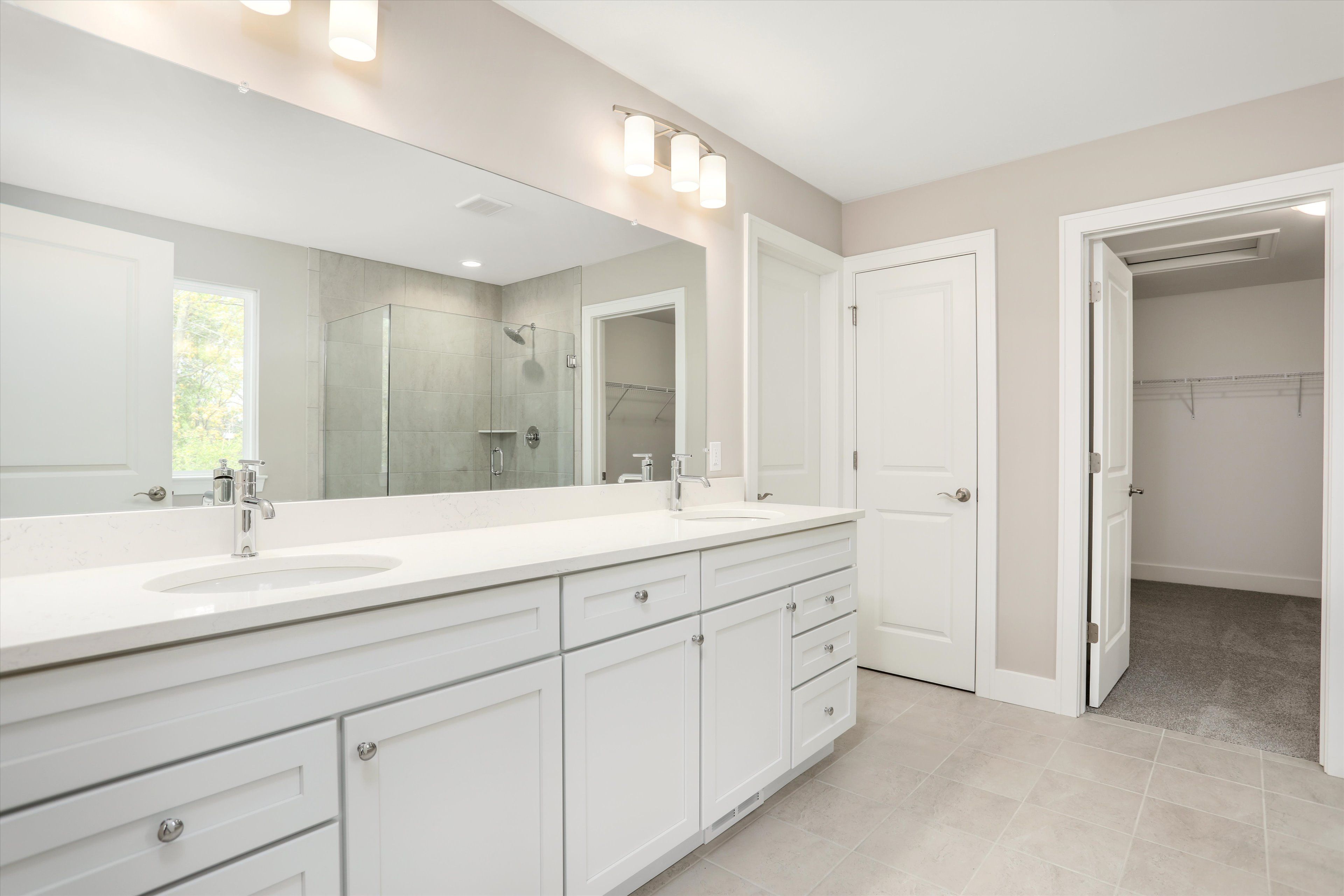 2436 Parkshore Drive