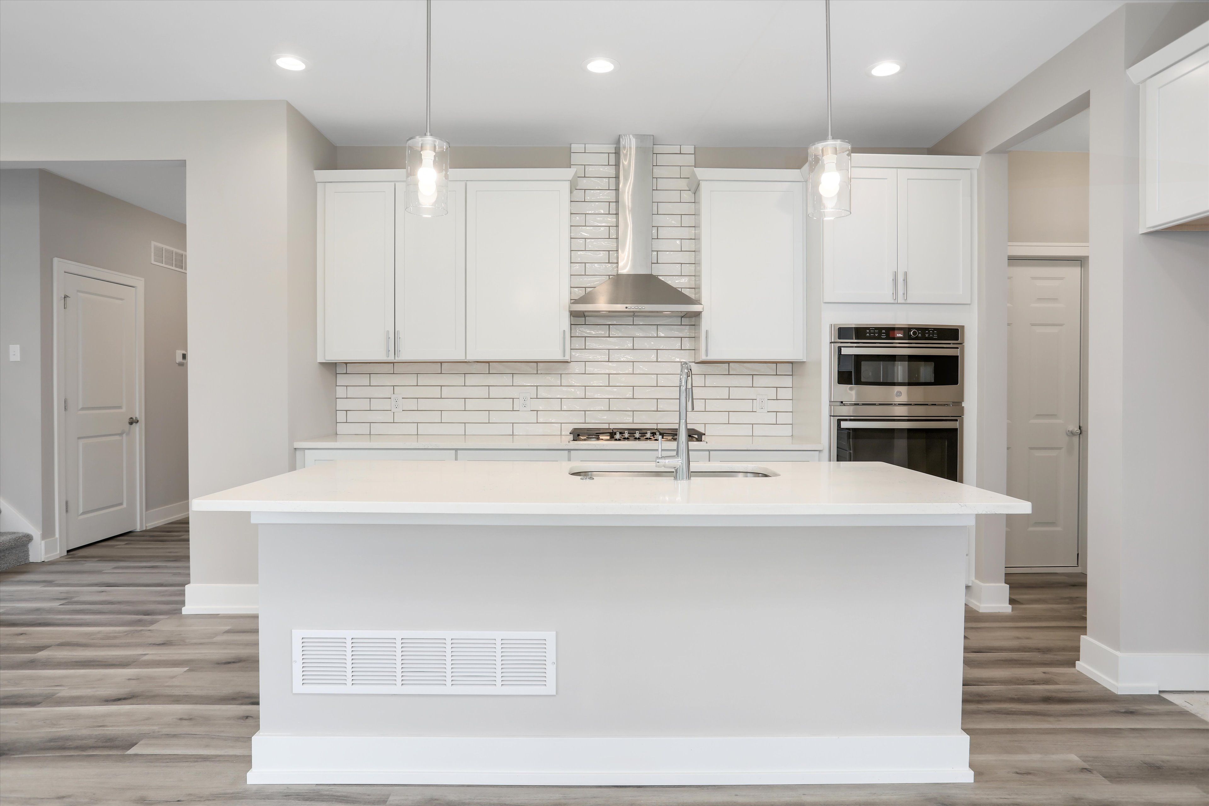 2436 Parkshore Drive