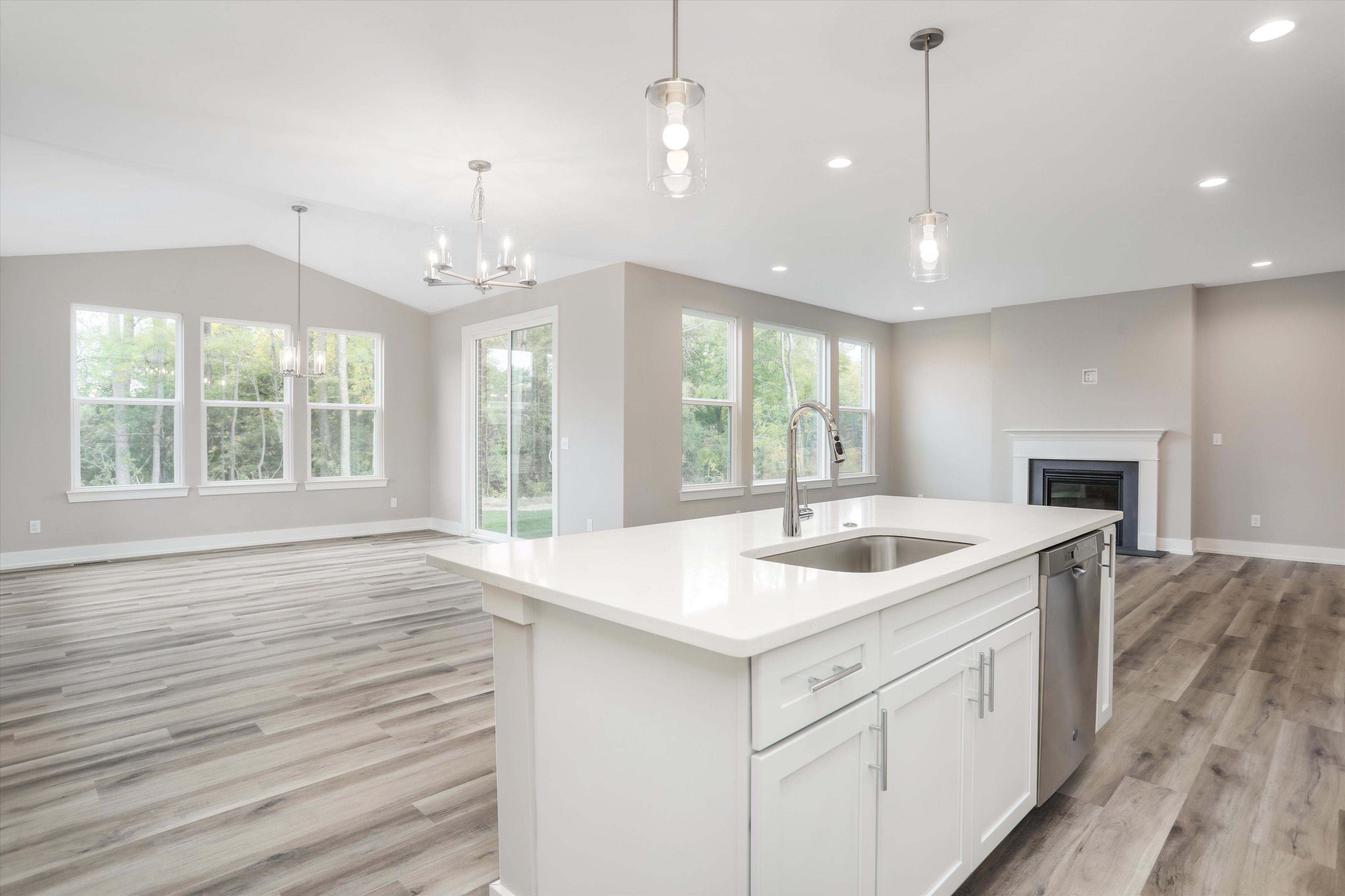 2436 Parkshore Drive