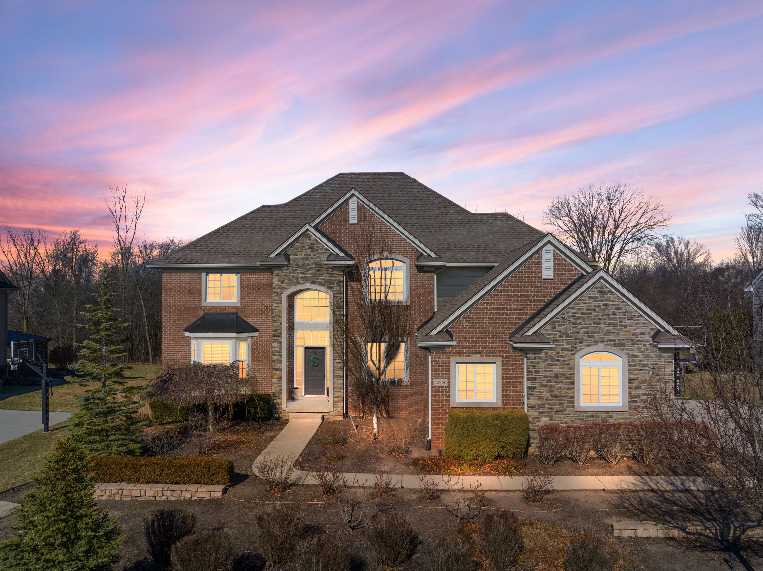 52860 WILLOWBROOK Drive