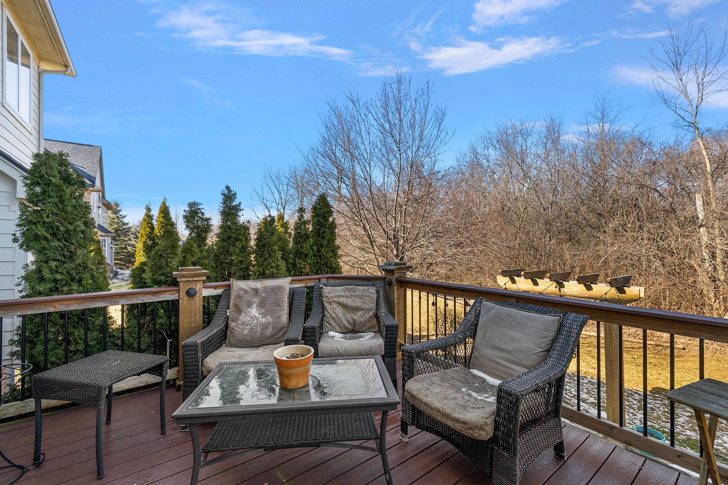 52860 WILLOWBROOK Drive