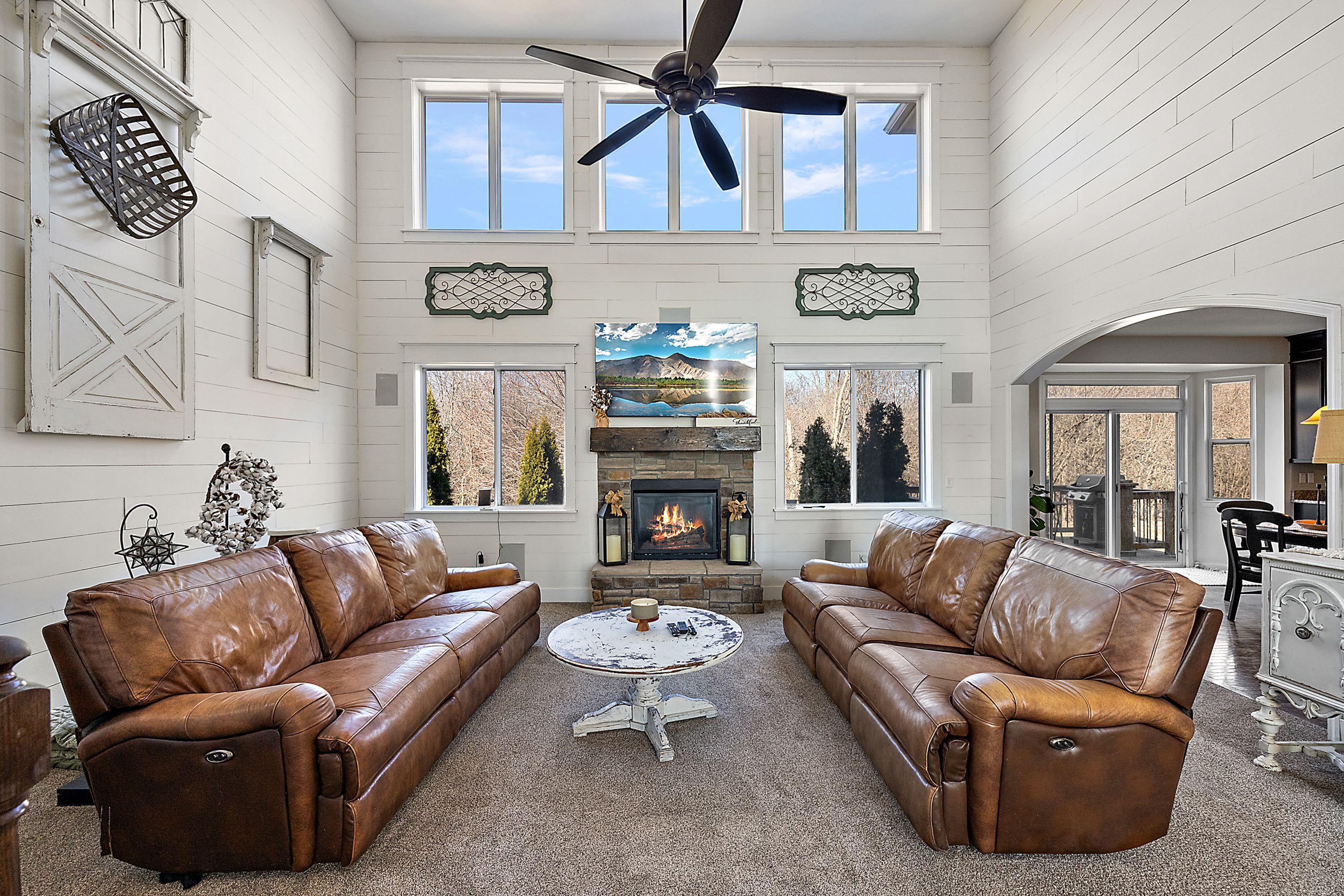 52860 WILLOWBROOK Drive