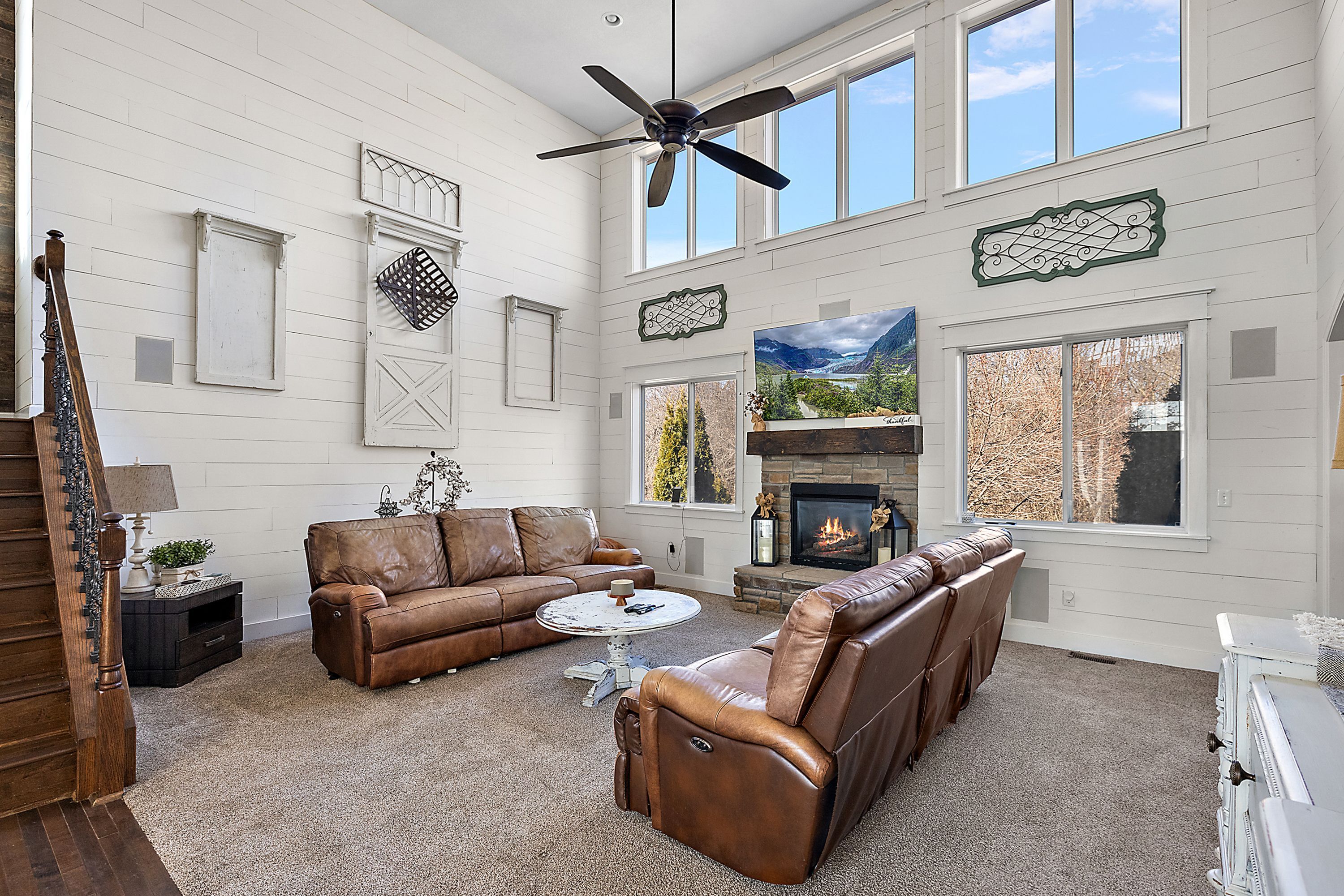 52860 WILLOWBROOK Drive