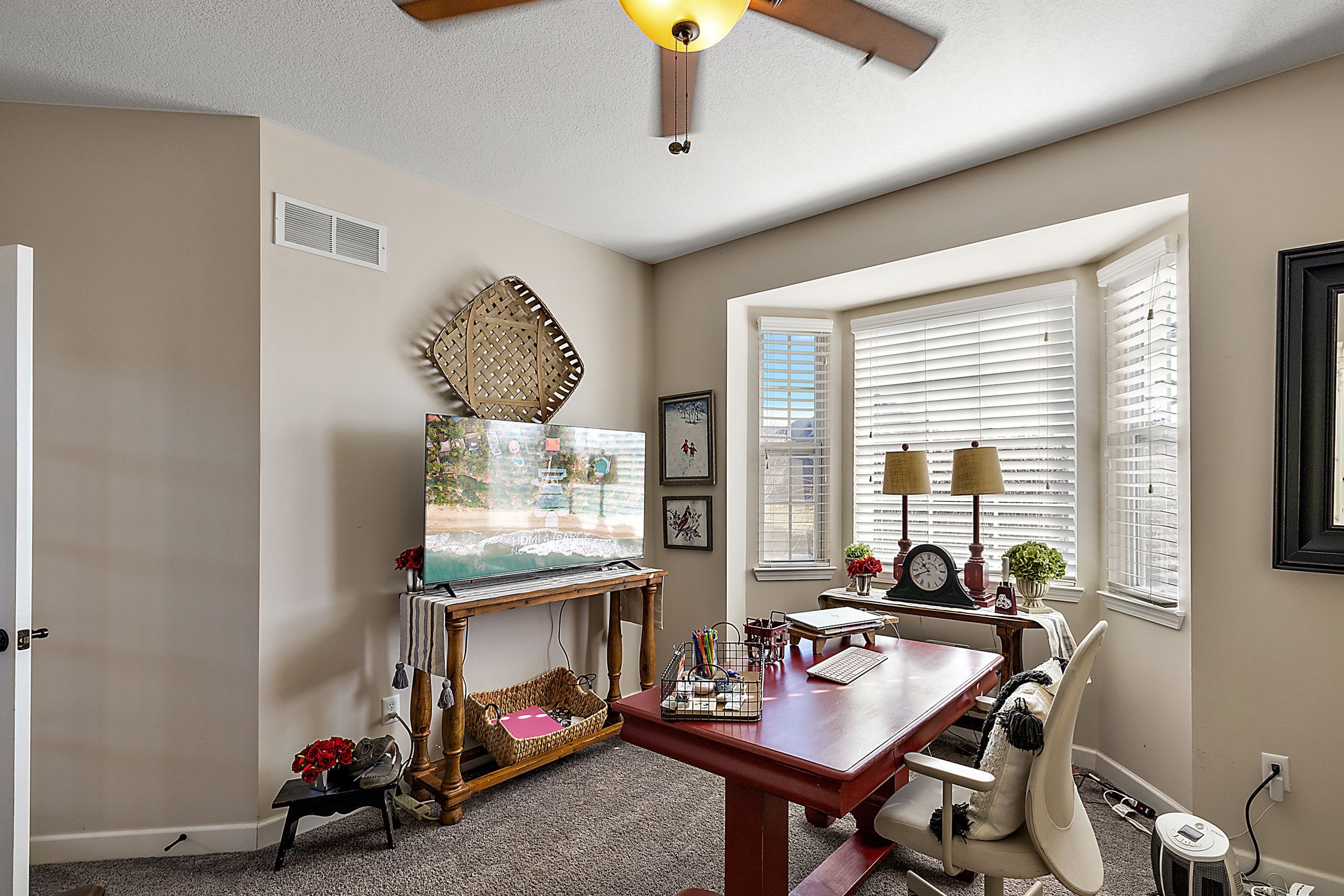 52860 WILLOWBROOK Drive